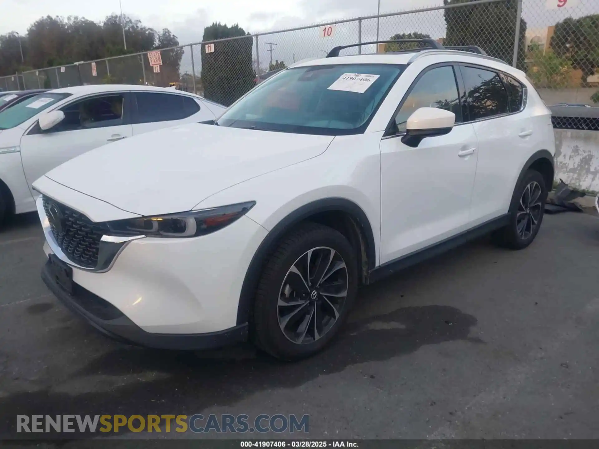 2 Photograph of a damaged car JM3KFBEM6N0615083 MAZDA CX-5 2022