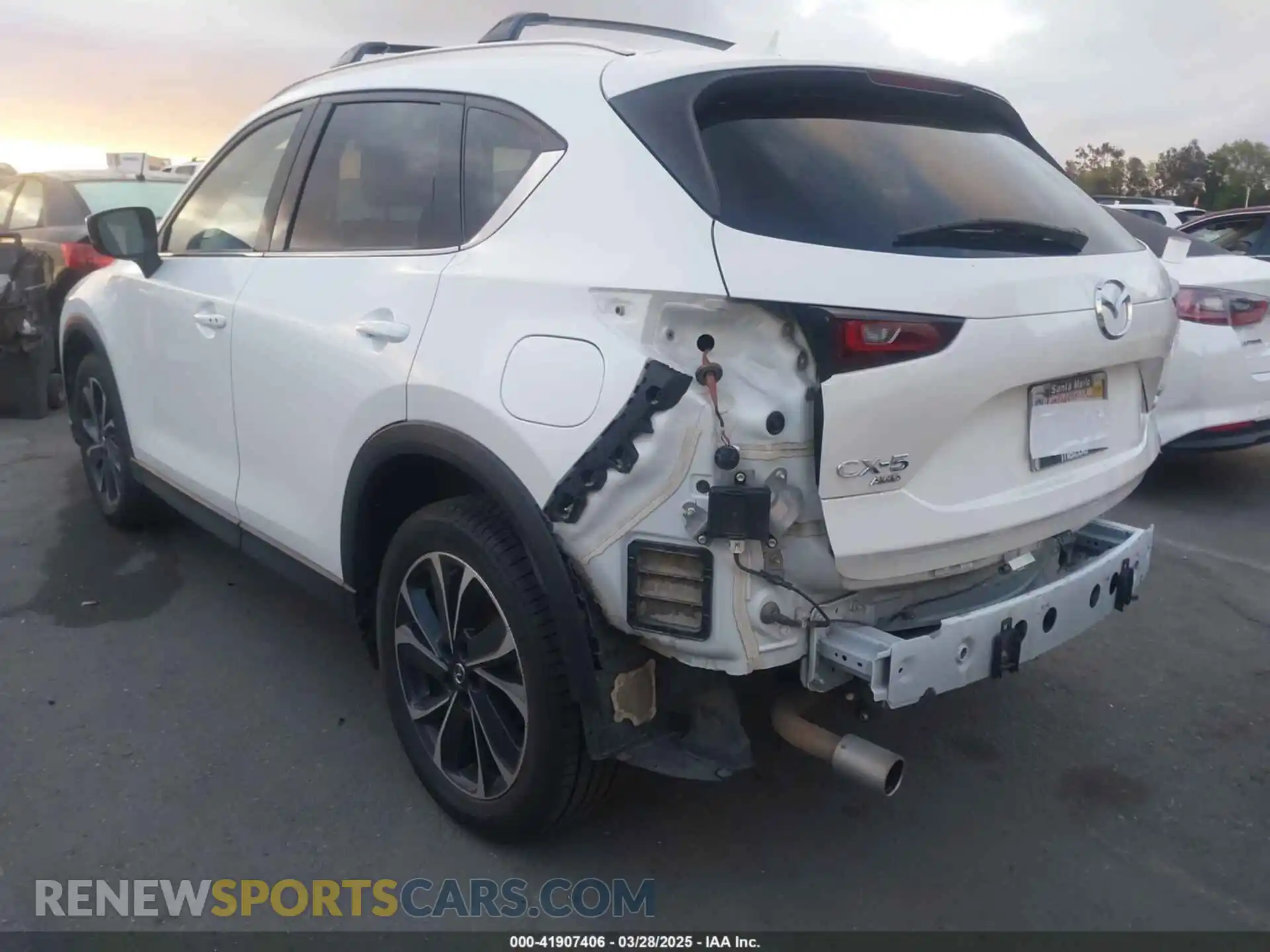 3 Photograph of a damaged car JM3KFBEM6N0615083 MAZDA CX-5 2022