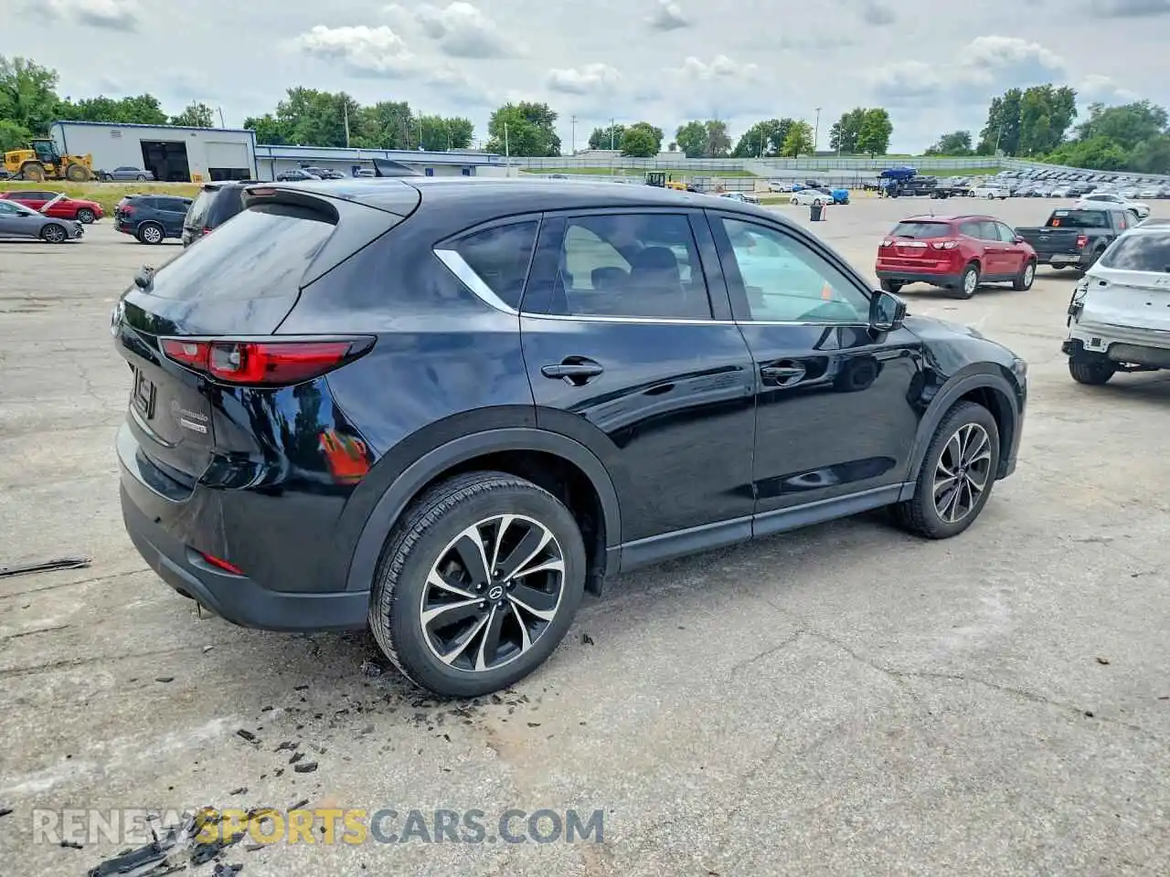 3 Фотография поврежденного автомобиля JM3KFBEM9N0554960 MAZDA CX-5 2022