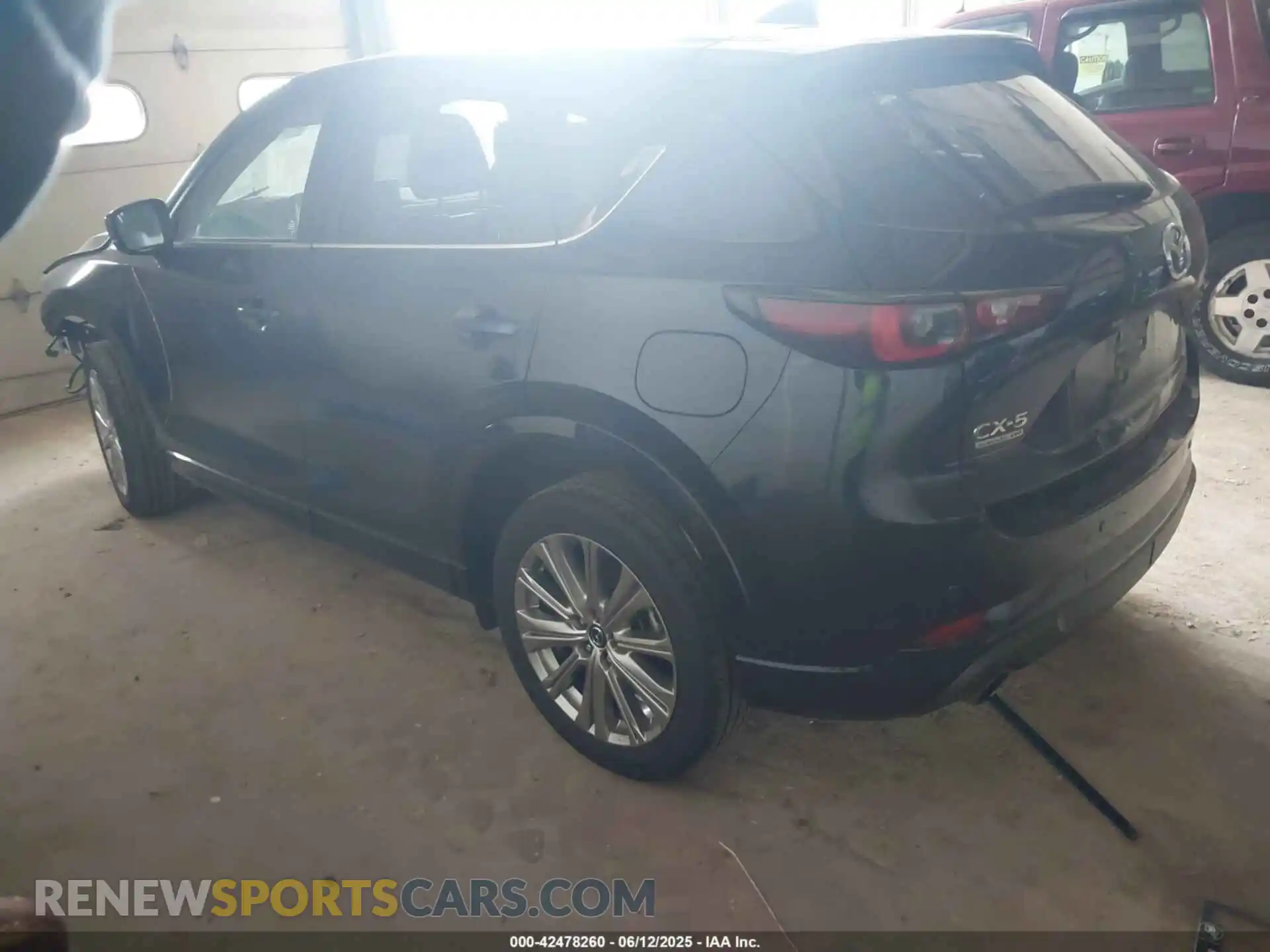3 Photograph of a damaged car JM3KFBXY2N0555321 MAZDA CX-5 2022