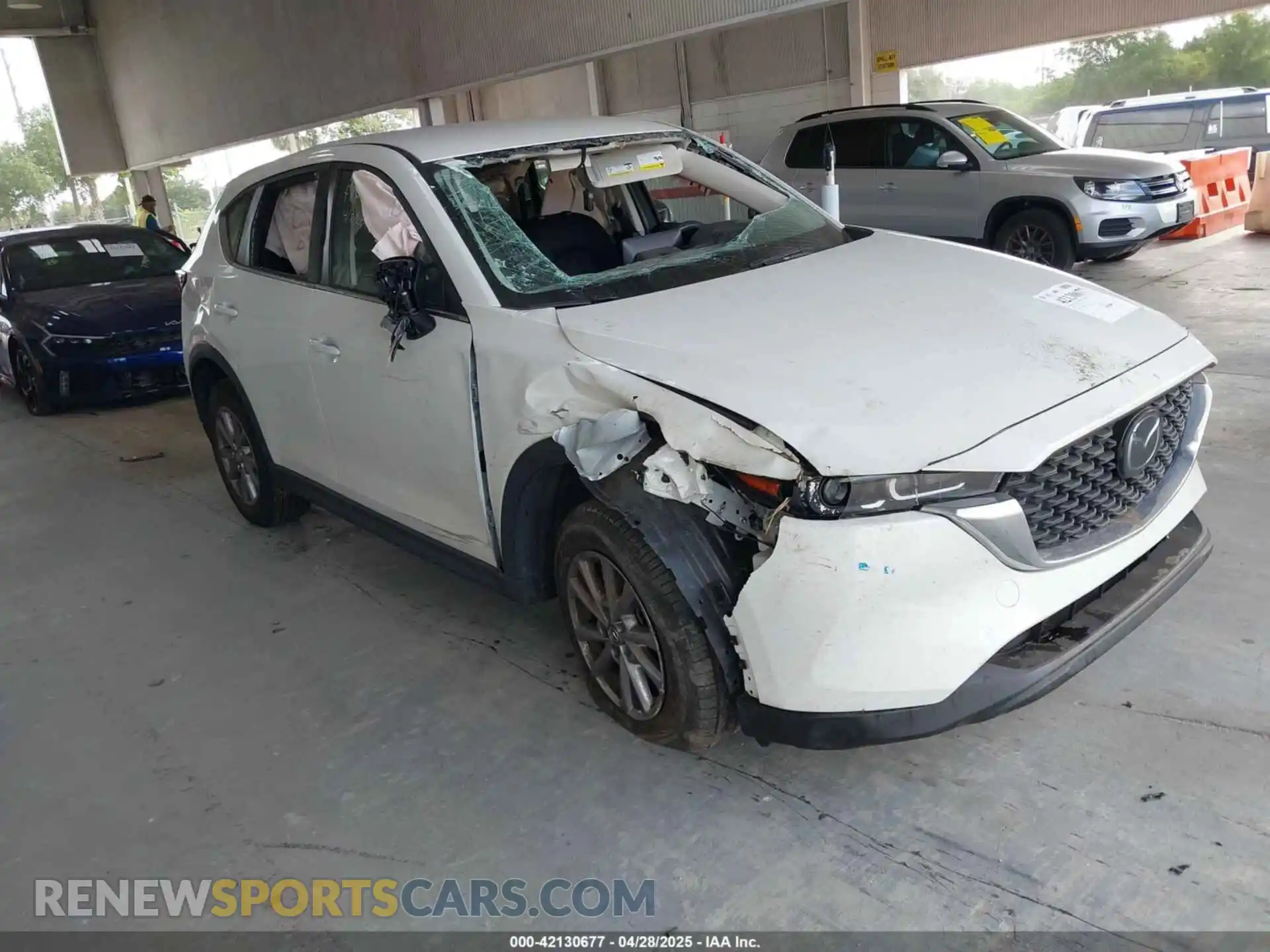 1 Photograph of a damaged car JM3KFBAM0P0168663 MAZDA CX-5 2023