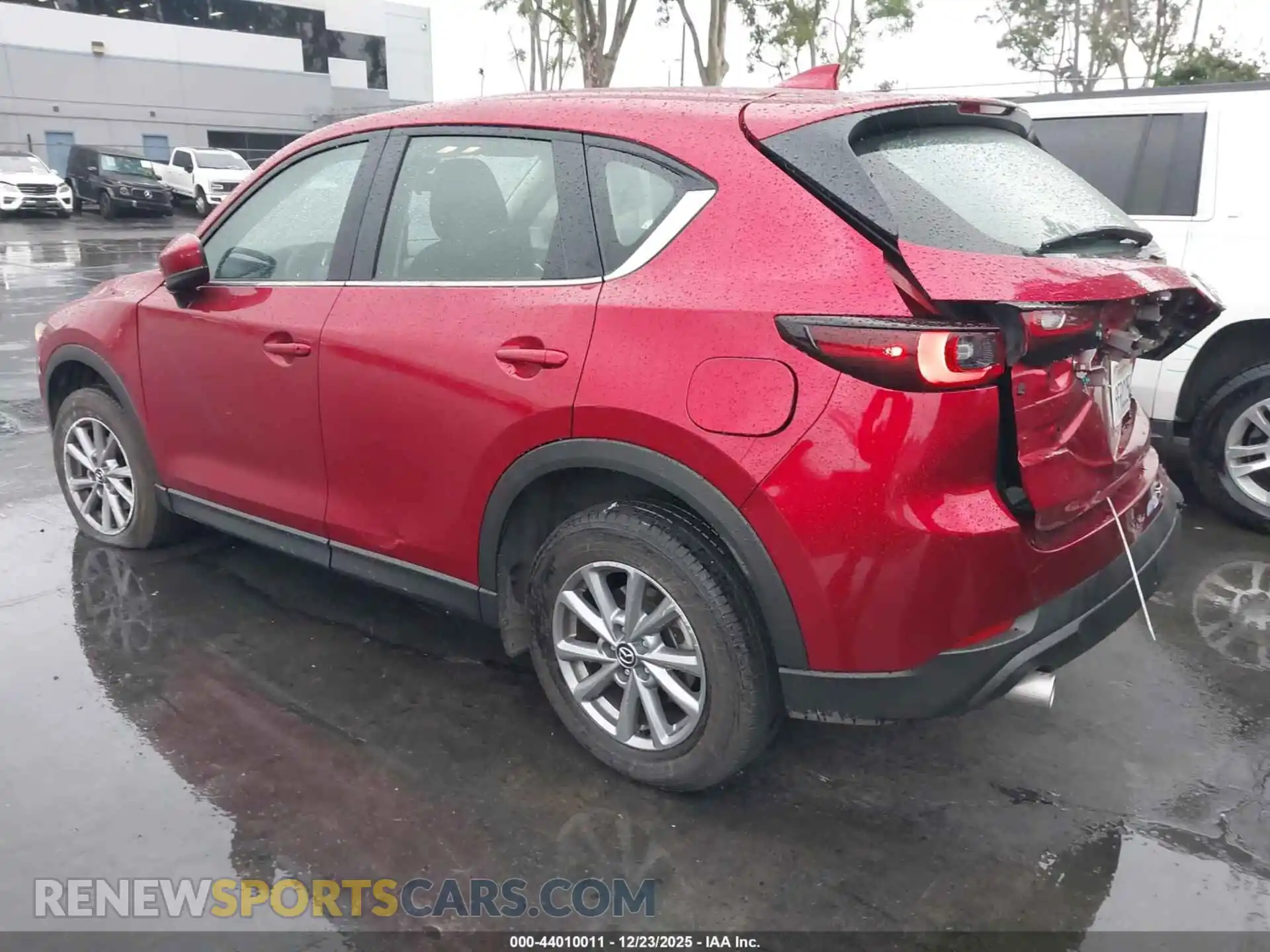 3 Фотография поврежденного автомобиля JM3KFBAM3P0224918 MAZDA CX-5 2023
