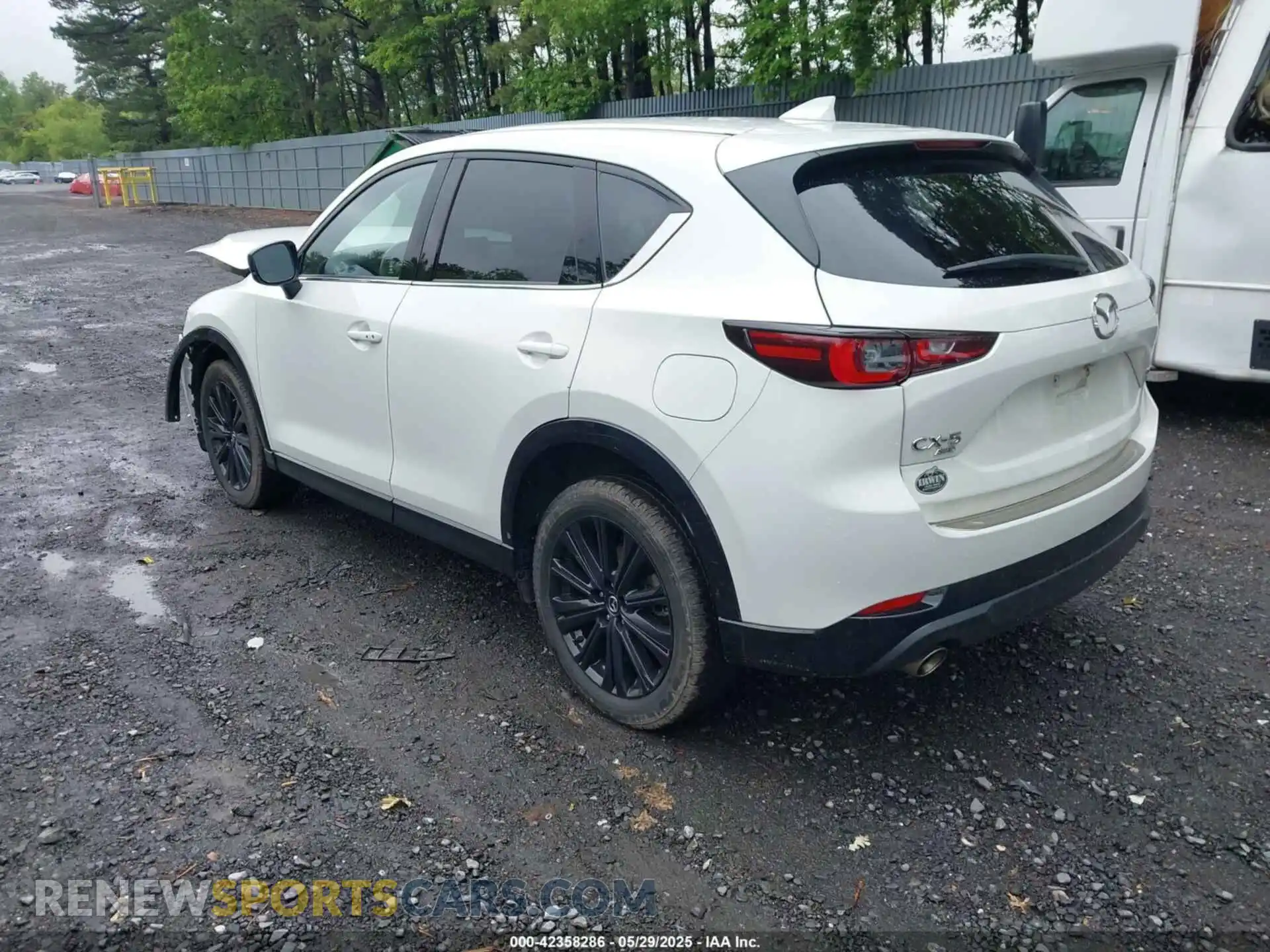3 Photograph of a damaged car JM3KFBAY0P0153583 MAZDA CX-5 2023