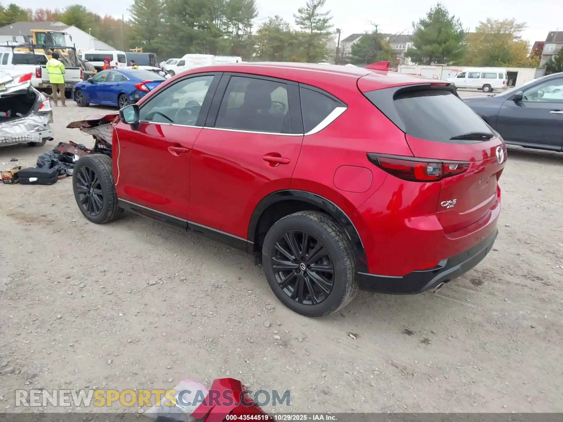 3 fotografías del automóvil dañado JM3KFBAY1P0213967 MAZDA CX-5 2023