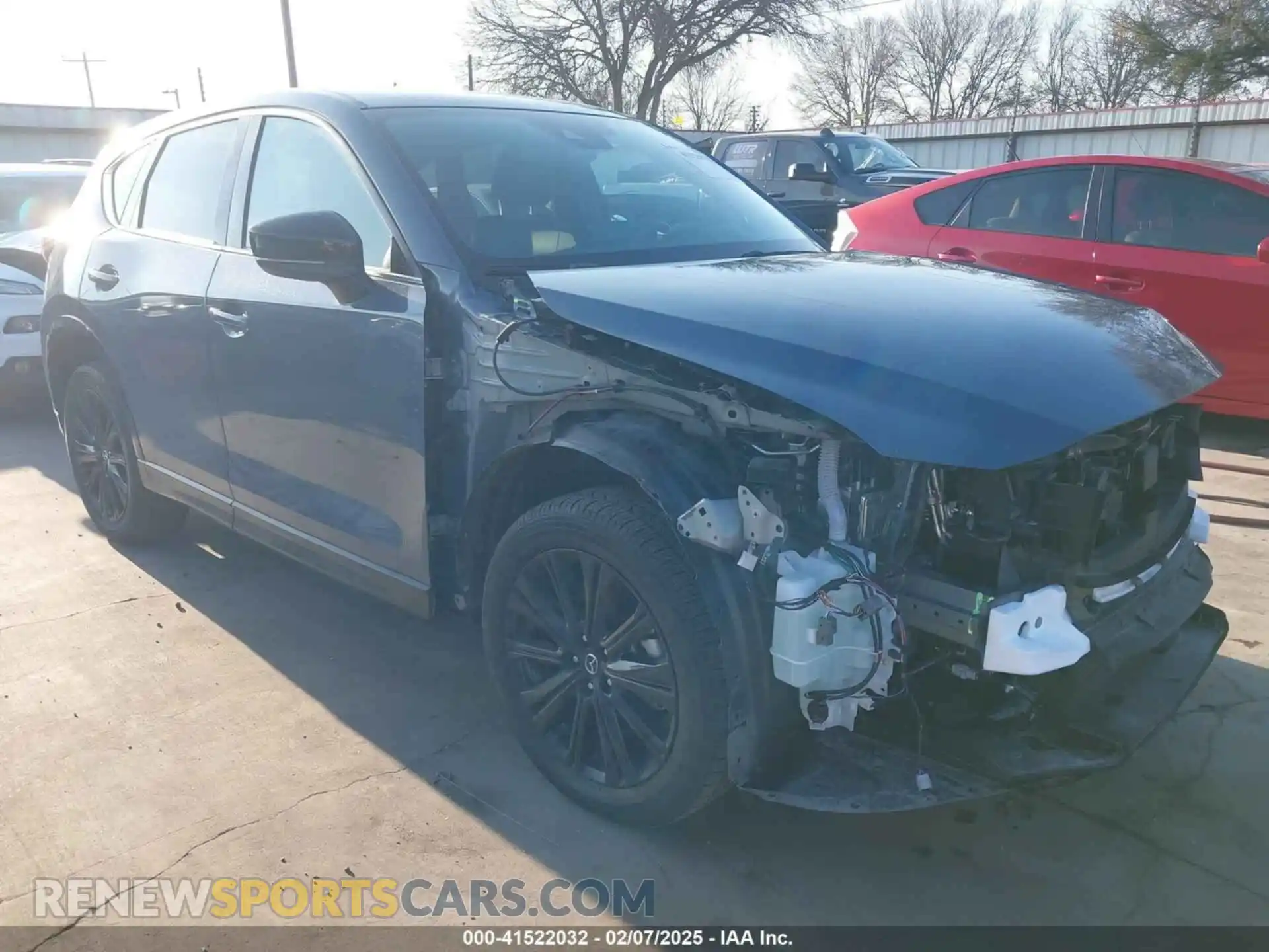 1 Photograph of a damaged car JM3KFBAY4P0288033 MAZDA CX-5 2023