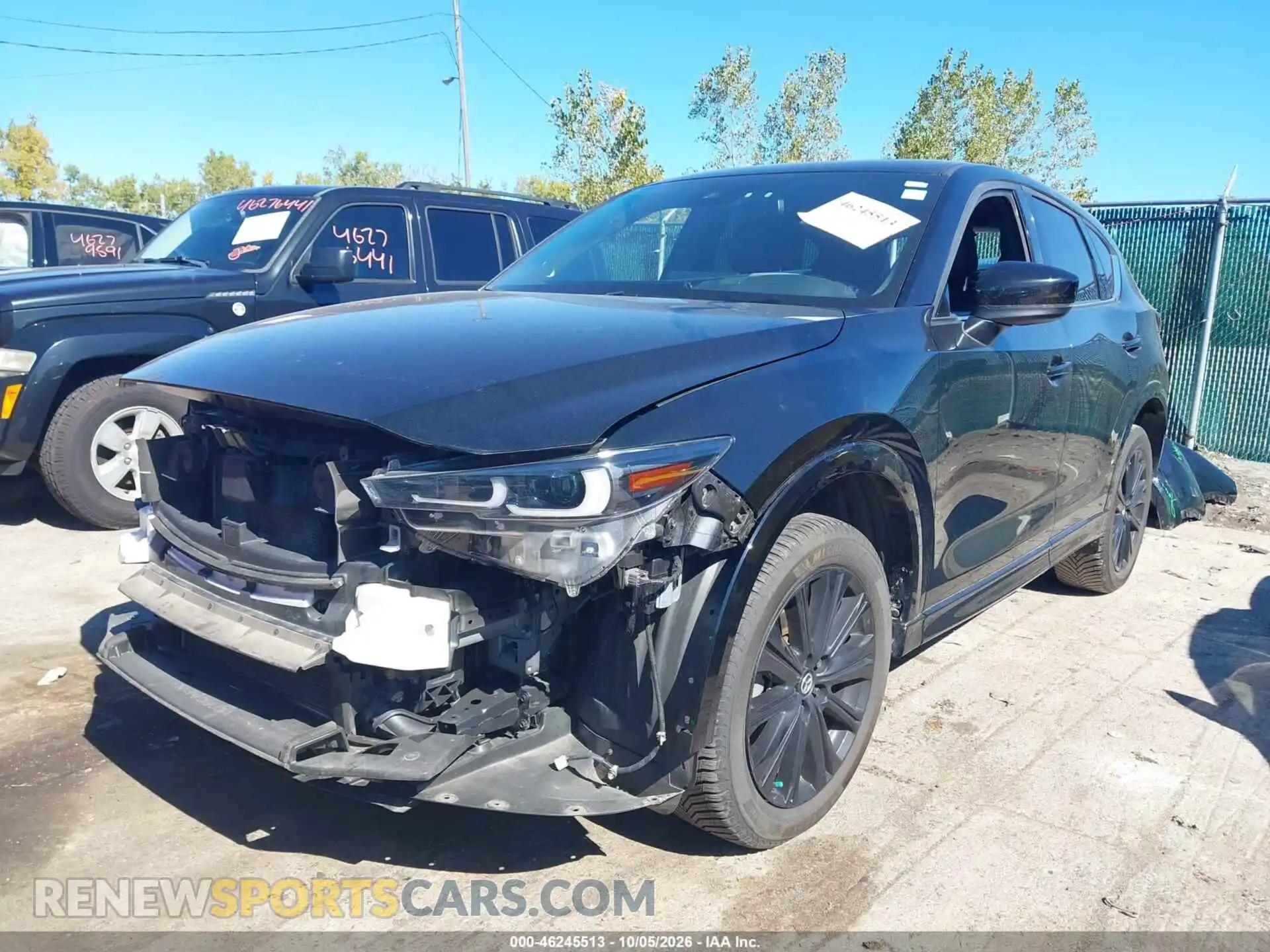 2 fotografías del automóvil dañado JM3KFBAY9P0174562 MAZDA CX-5 2023