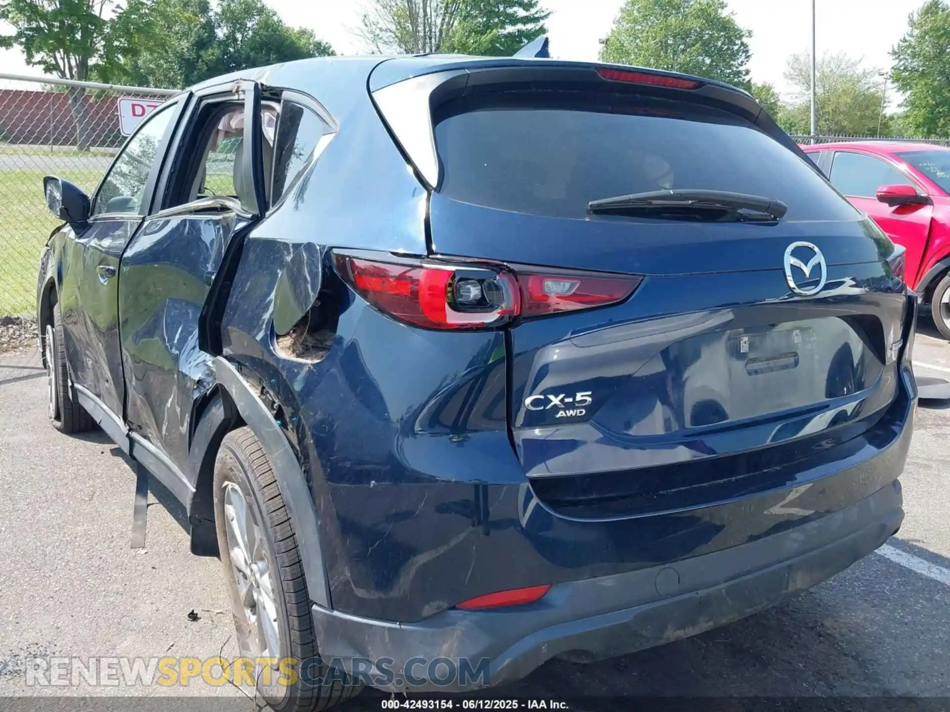 3 Photograph of a damaged car JM3KFBBM0P0195506 MAZDA CX-5 2023