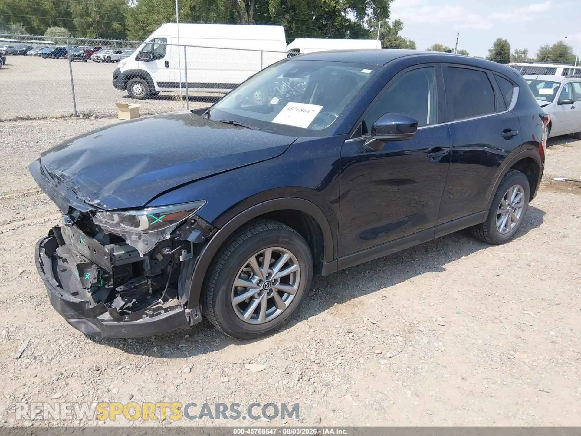 2 fotografías del automóvil dañado JM3KFBBM2P0142337 MAZDA CX-5 2023