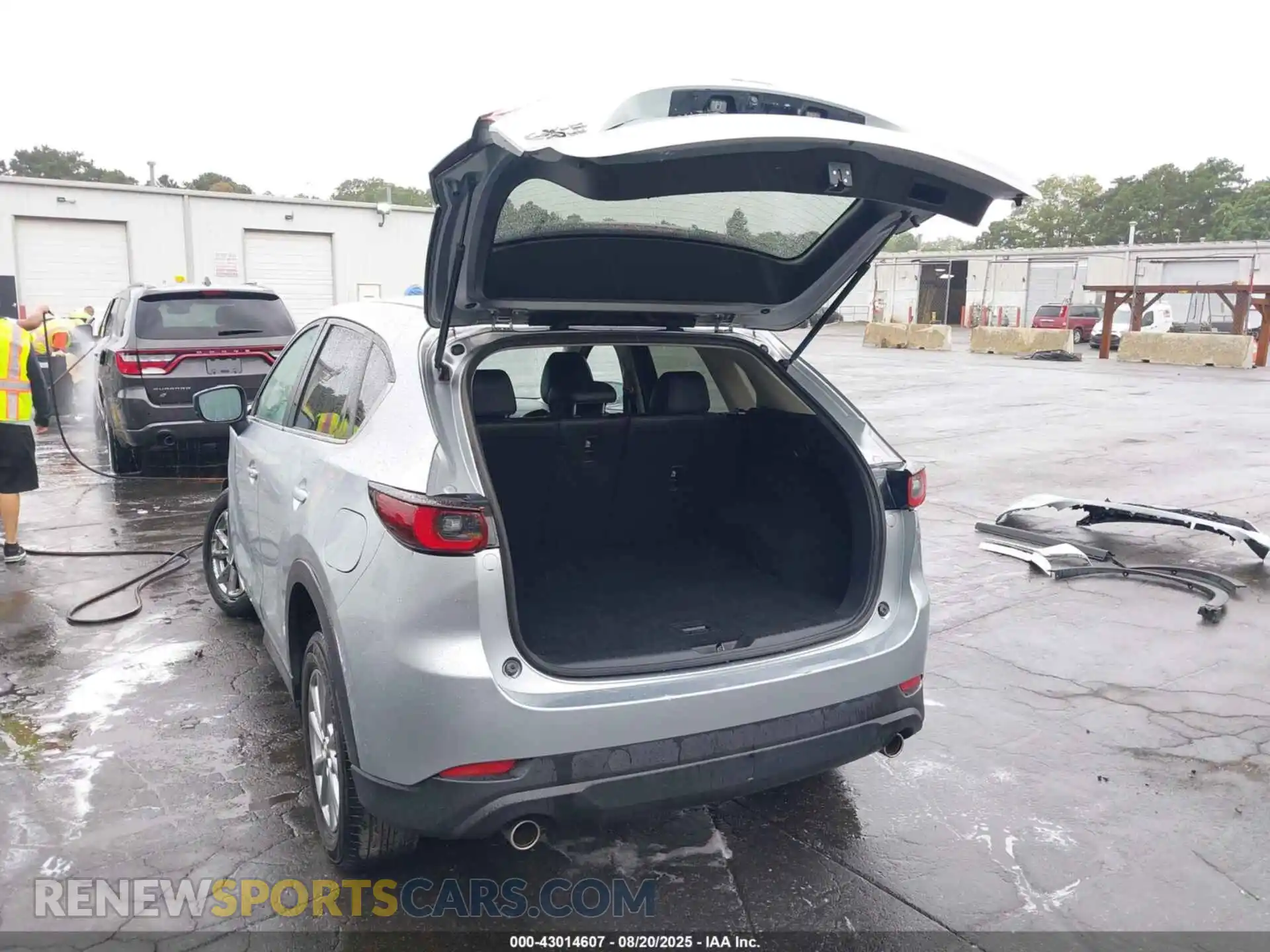 3 Photograph of a damaged car JM3KFBBM4P0272667 MAZDA CX-5 2023