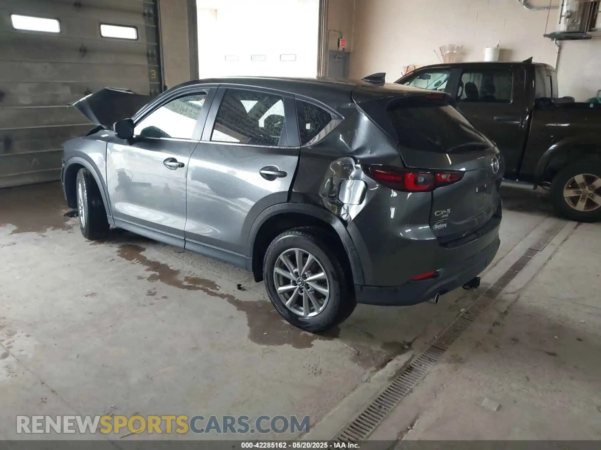 3 Photograph of a damaged car JM3KFBBM6P0103752 MAZDA CX-5 2023