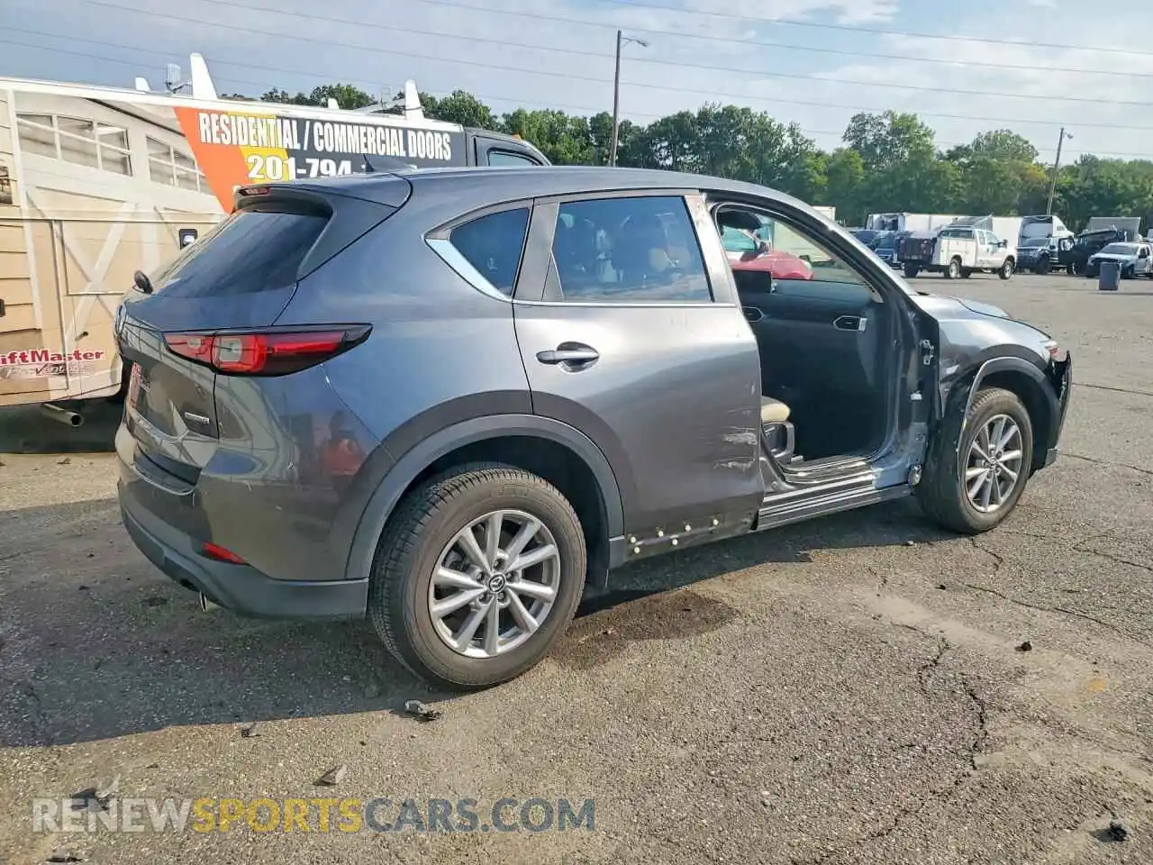3 Photograph of a damaged car JM3KFBBM7P0258505 MAZDA CX-5 2023