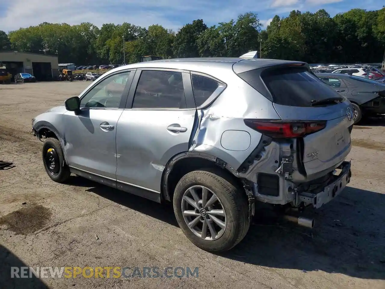 2 Photograph of a damaged car JM3KFBCM1P0127407 MAZDA CX-5 2023