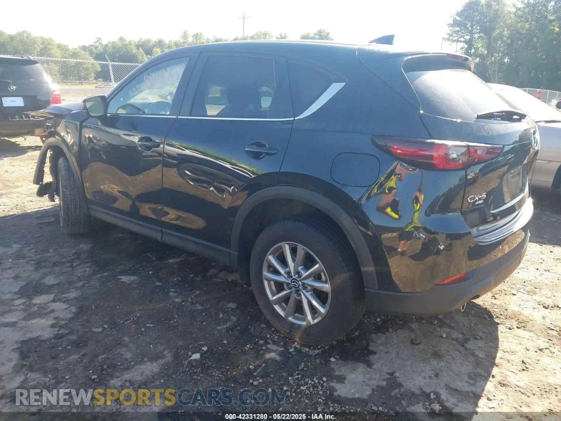 3 Photograph of a damaged car JM3KFBCM1P0264122 MAZDA CX-5 2023
