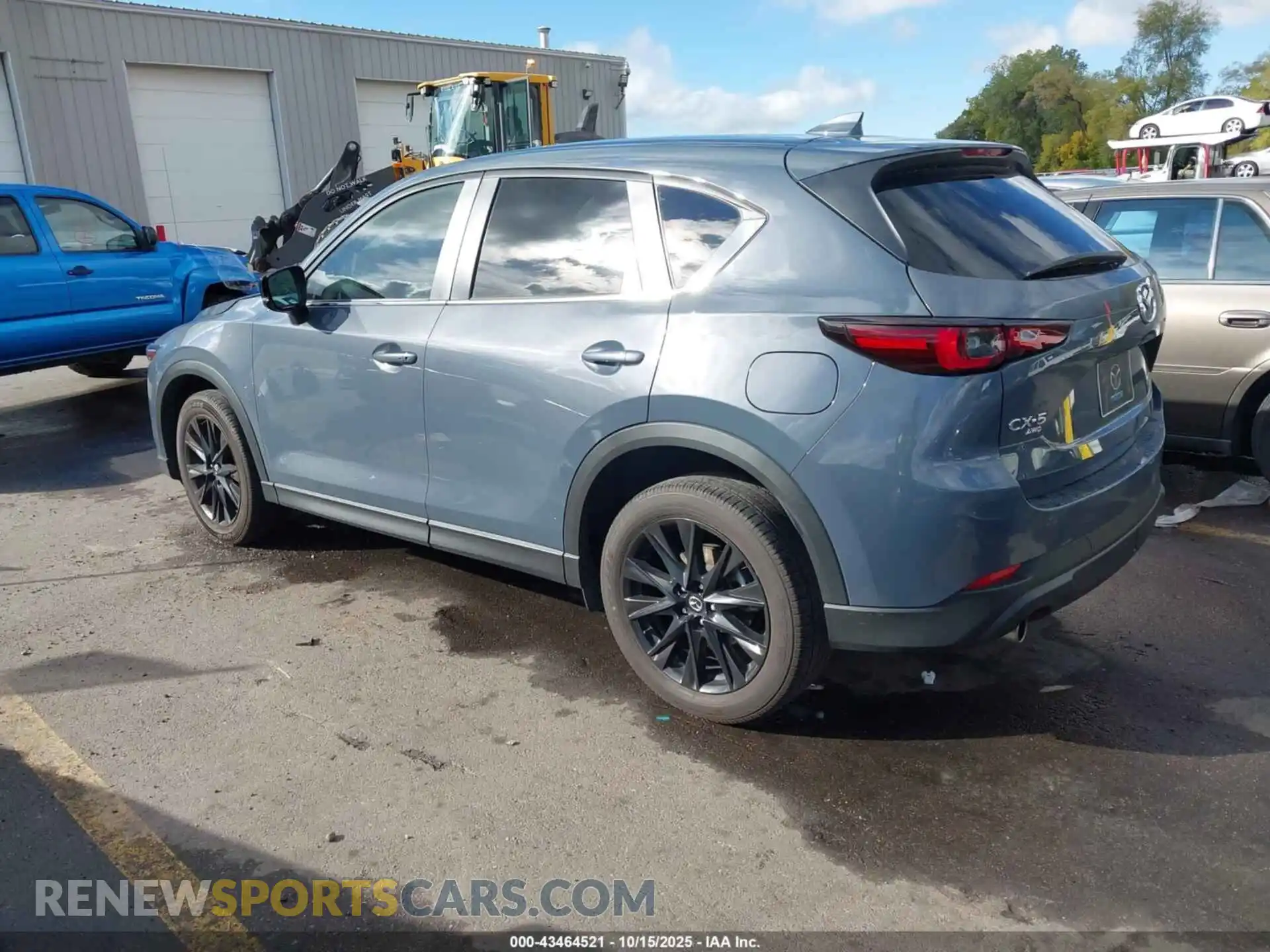 3 Photograph of a damaged car JM3KFBCM1P0270034 MAZDA CX-5 2023