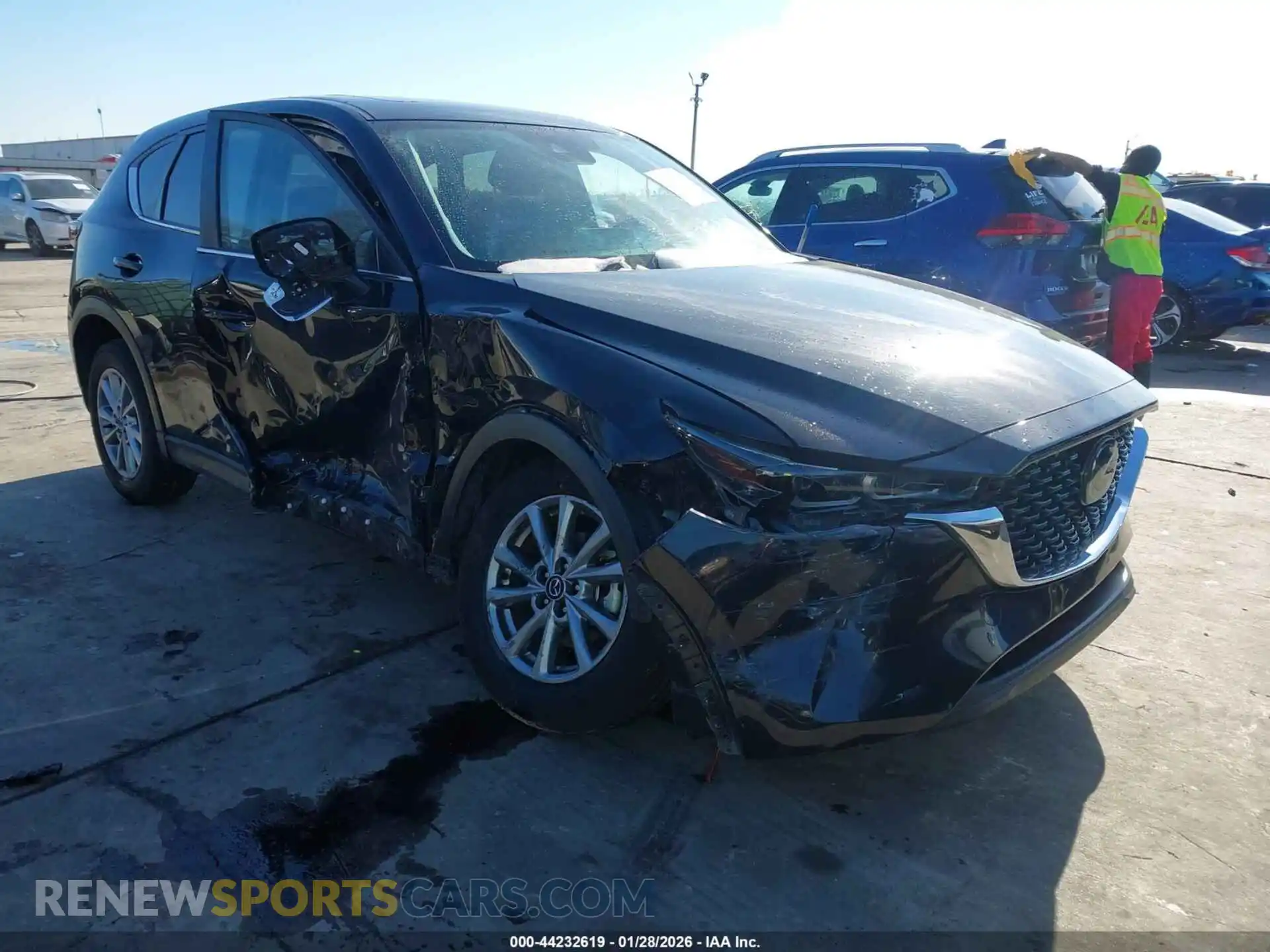 1 Photograph of a damaged car JM3KFBCM2P0201594 MAZDA CX-5 2023