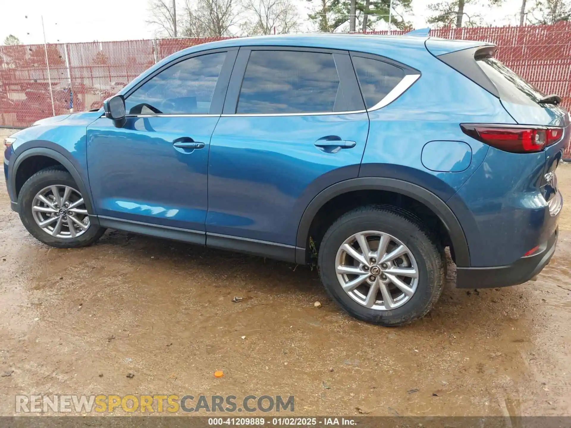 3 Photograph of a damaged car JM3KFBCM2P0235177 MAZDA CX-5 2023