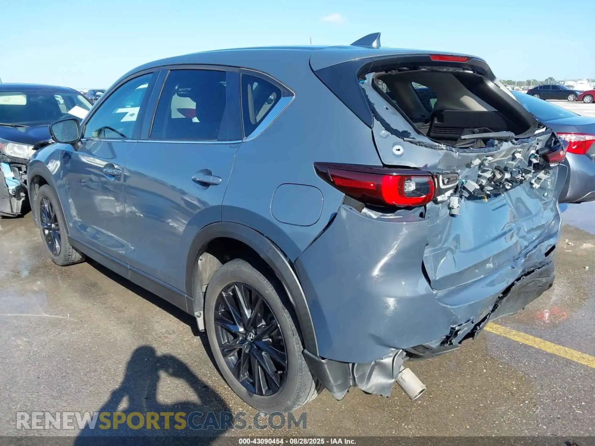 3 Photograph of a damaged car JM3KFBCM3P0164913 MAZDA CX-5 2023