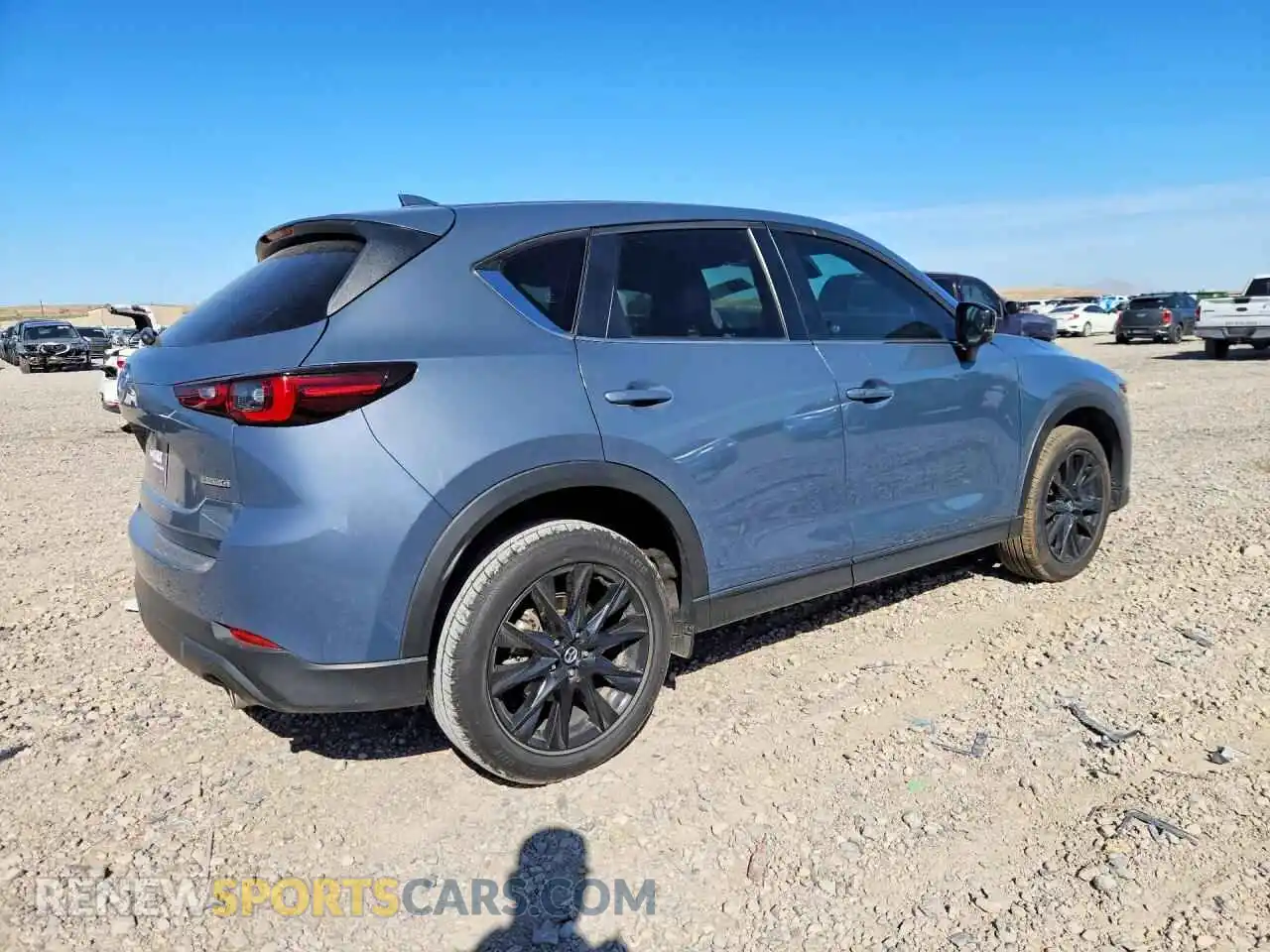 3 fotografías del automóvil dañado JM3KFBCM4P0215304 MAZDA CX-5 2023