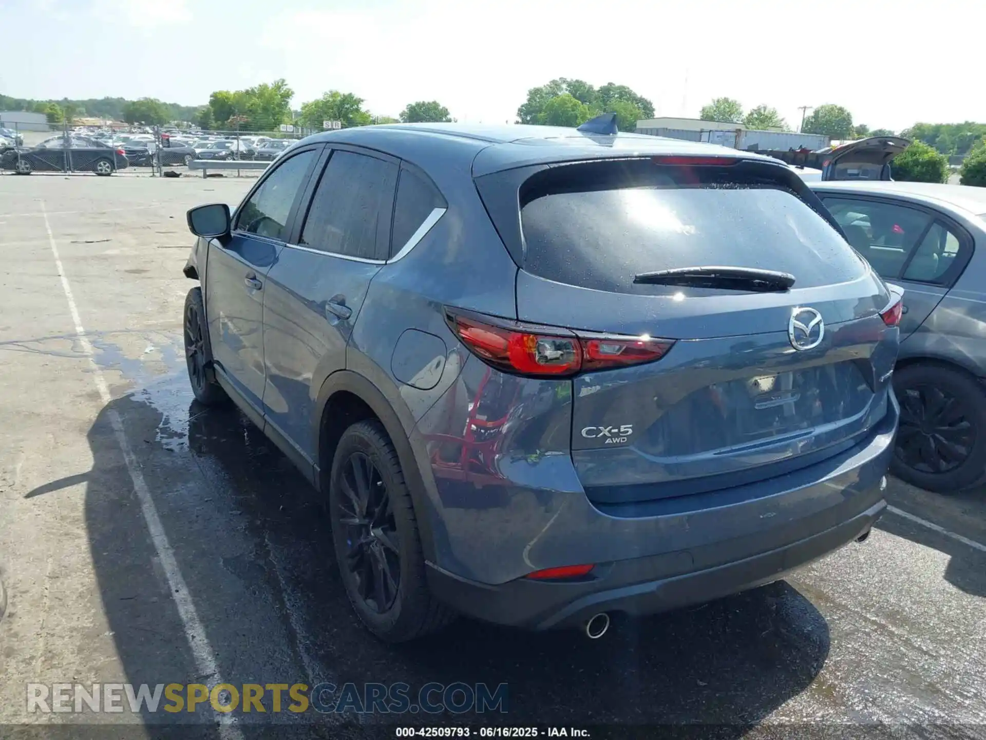 3 Photograph of a damaged car JM3KFBCM4P0263014 MAZDA CX-5 2023