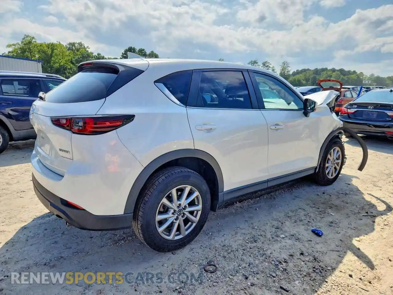 3 Photograph of a damaged car JM3KFBCM5P0137468 MAZDA CX-5 2023