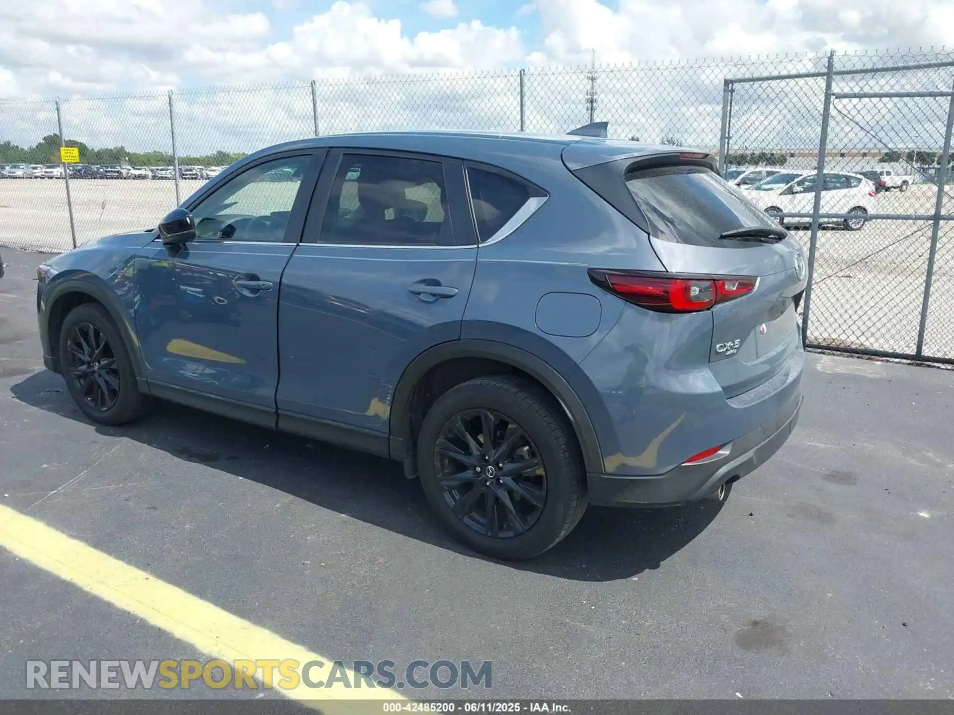 3 Photograph of a damaged car JM3KFBCM5P0173905 MAZDA CX-5 2023
