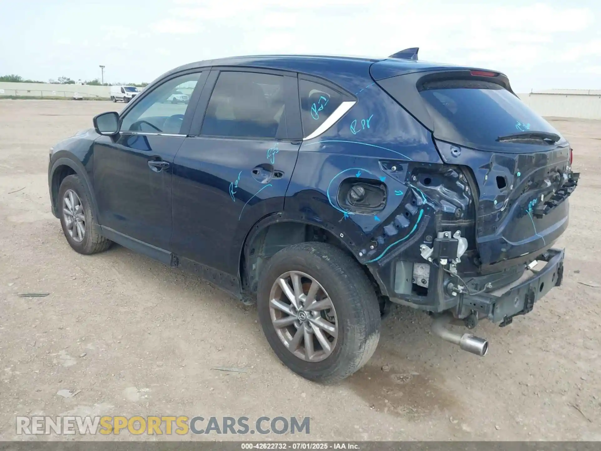 3 Photograph of a damaged car JM3KFBCM6P0165036 MAZDA CX-5 2023
