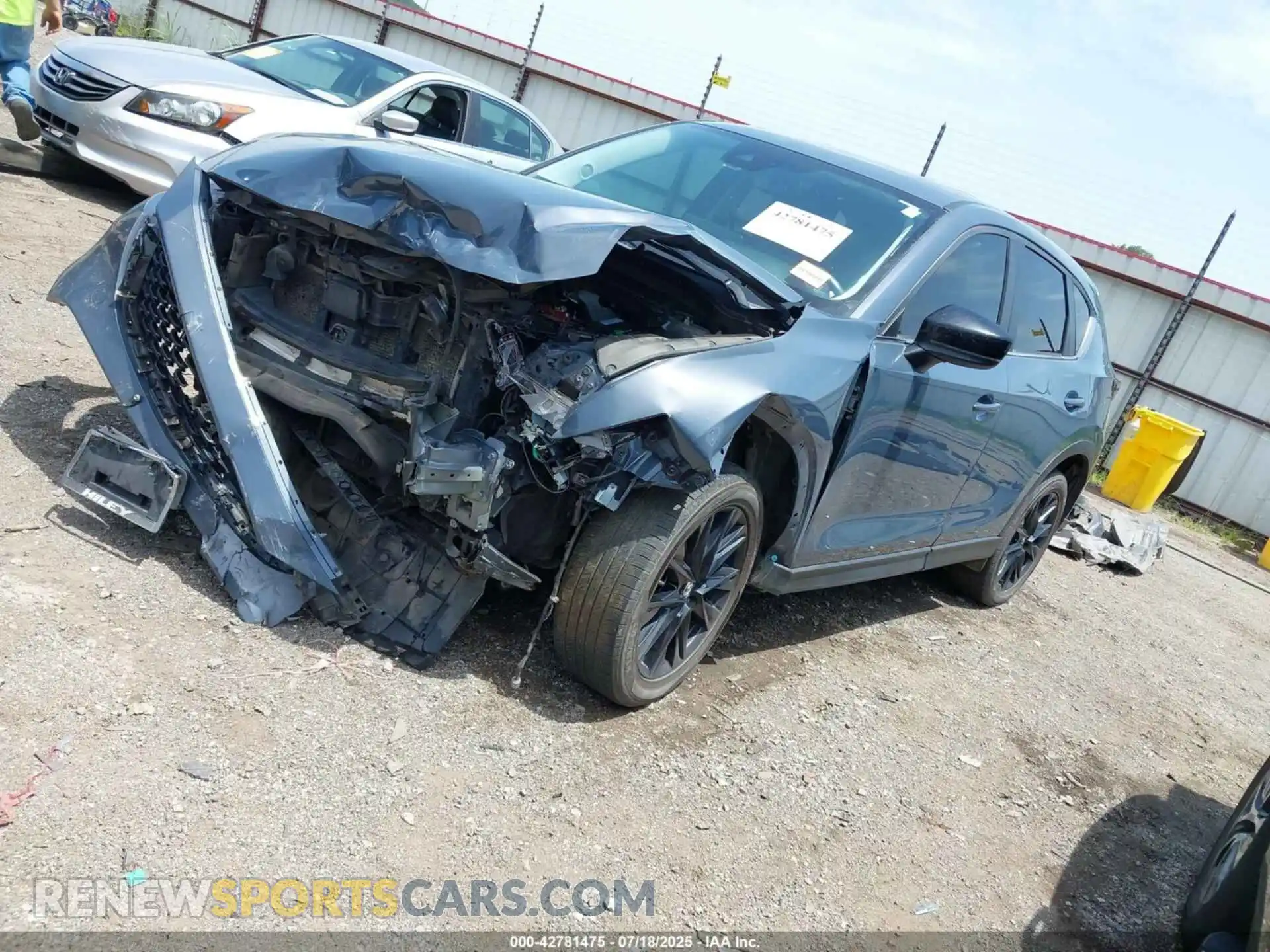 2 Photograph of a damaged car JM3KFBCM7P0164798 MAZDA CX-5 2023