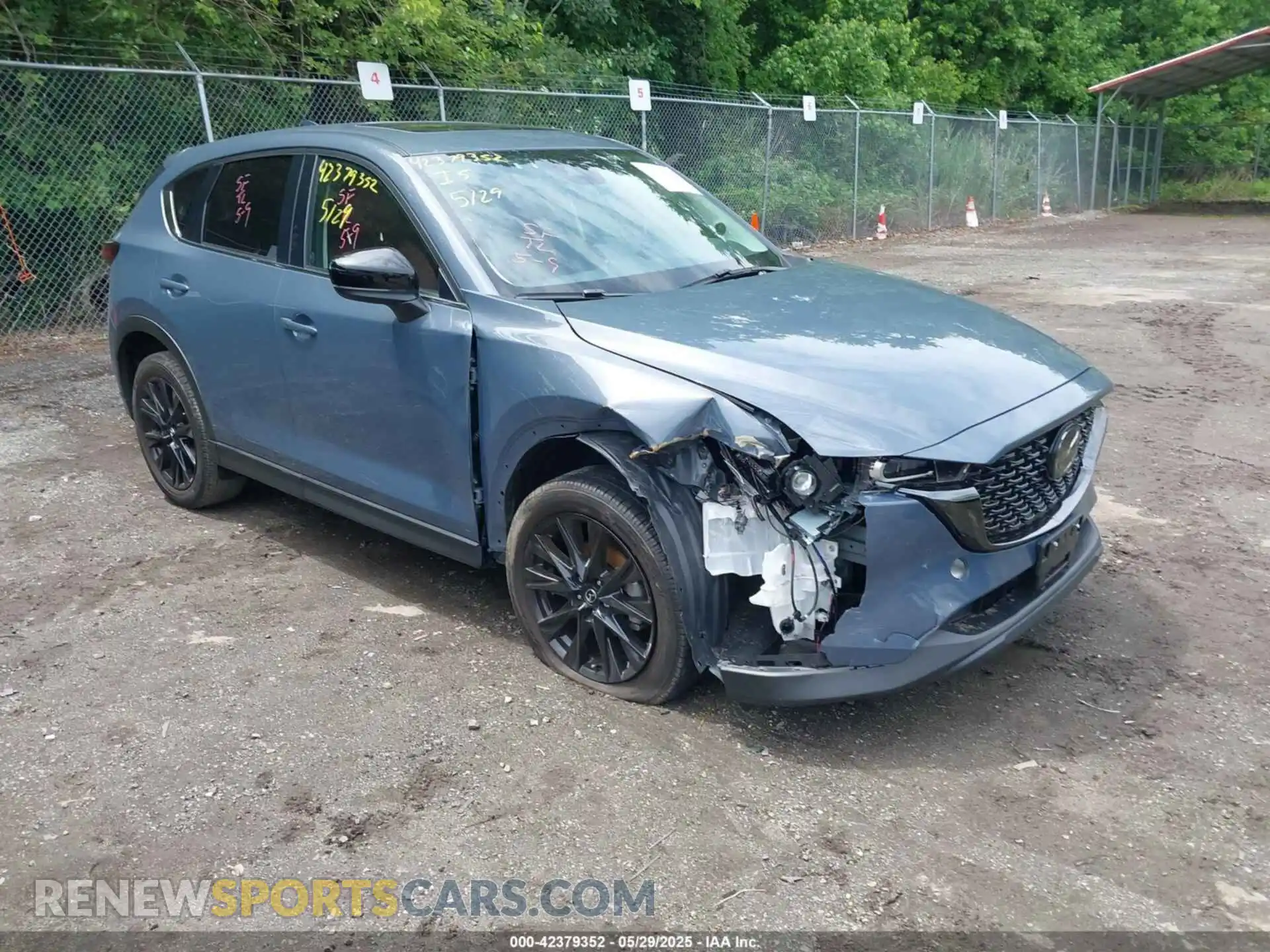 1 Photograph of a damaged car JM3KFBCM8P0223695 MAZDA CX-5 2023