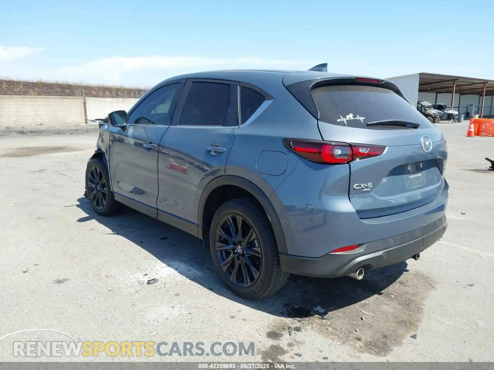 3 fotografías del automóvil dañado JM3KFBCM9P0155990 MAZDA CX-5 2023