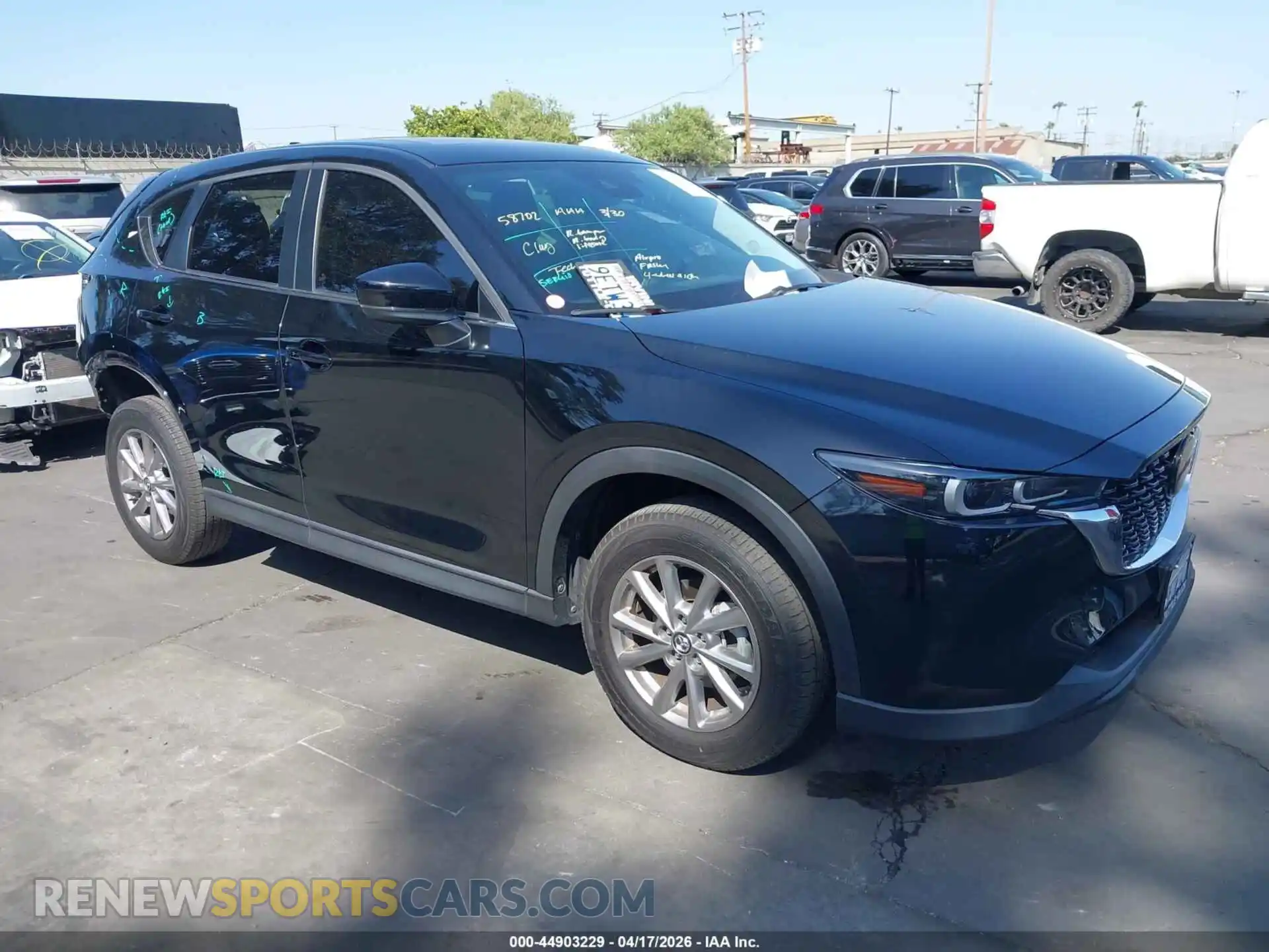 1 Photograph of a damaged car JM3KFBCM9P0162857 MAZDA CX-5 2023
