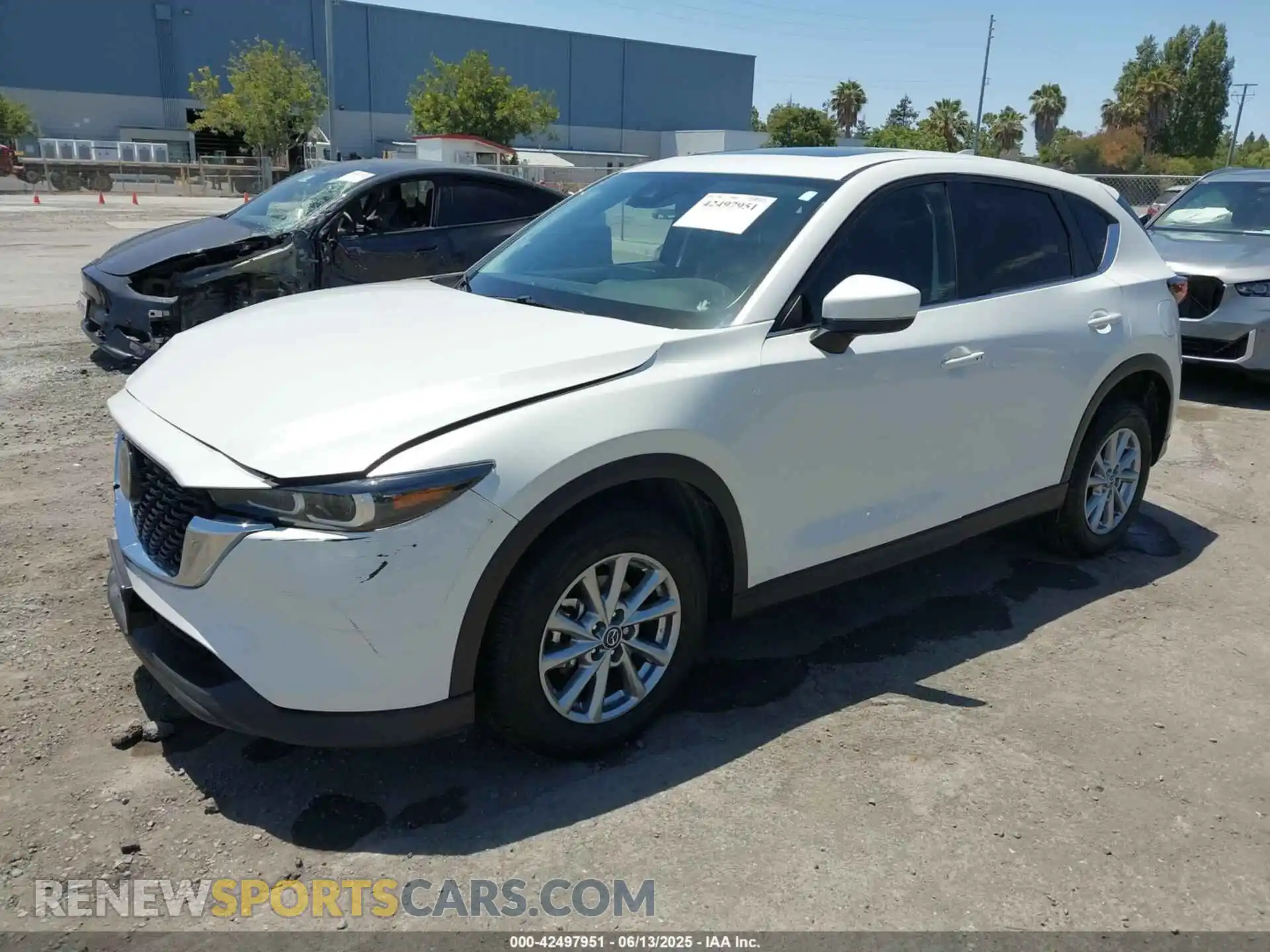2 Photograph of a damaged car JM3KFBCM9P0286384 MAZDA CX-5 2023