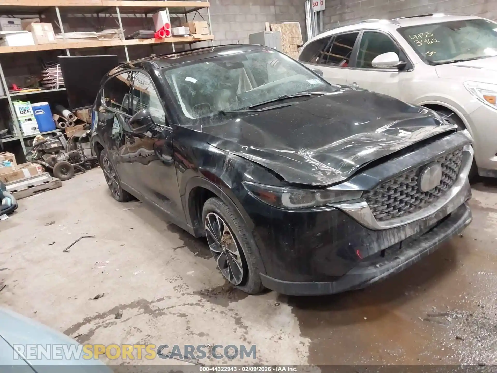 1 Photograph of a damaged car JM3KFBDM4P0118084 MAZDA CX-5 2023