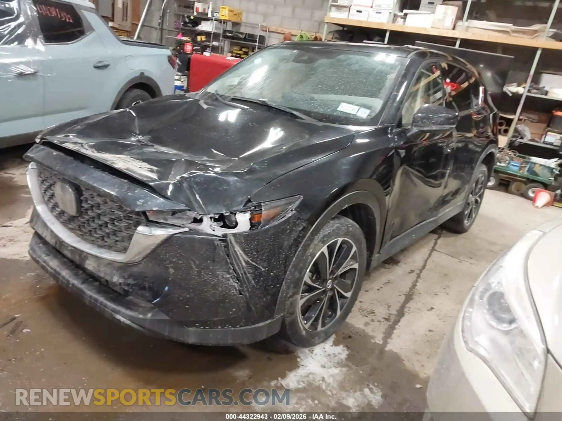 2 Photograph of a damaged car JM3KFBDM4P0118084 MAZDA CX-5 2023