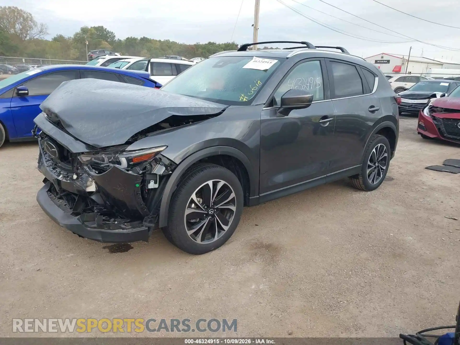 2 fotografías del automóvil dañado JM3KFBDM5P0196731 MAZDA CX-5 2023