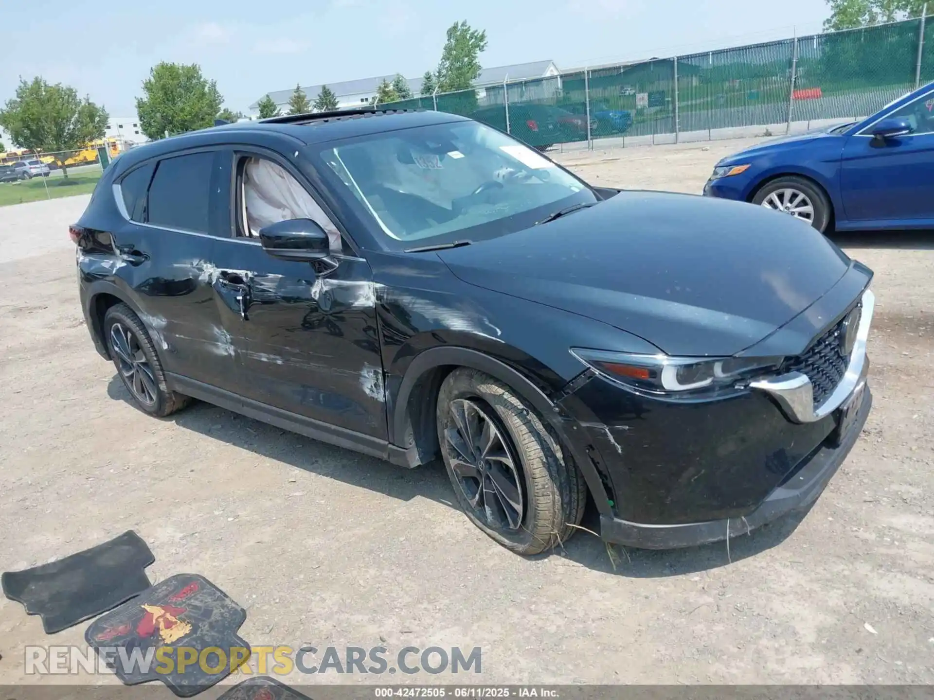 1 Photograph of a damaged car JM3KFBDM9P0101331 MAZDA CX-5 2023