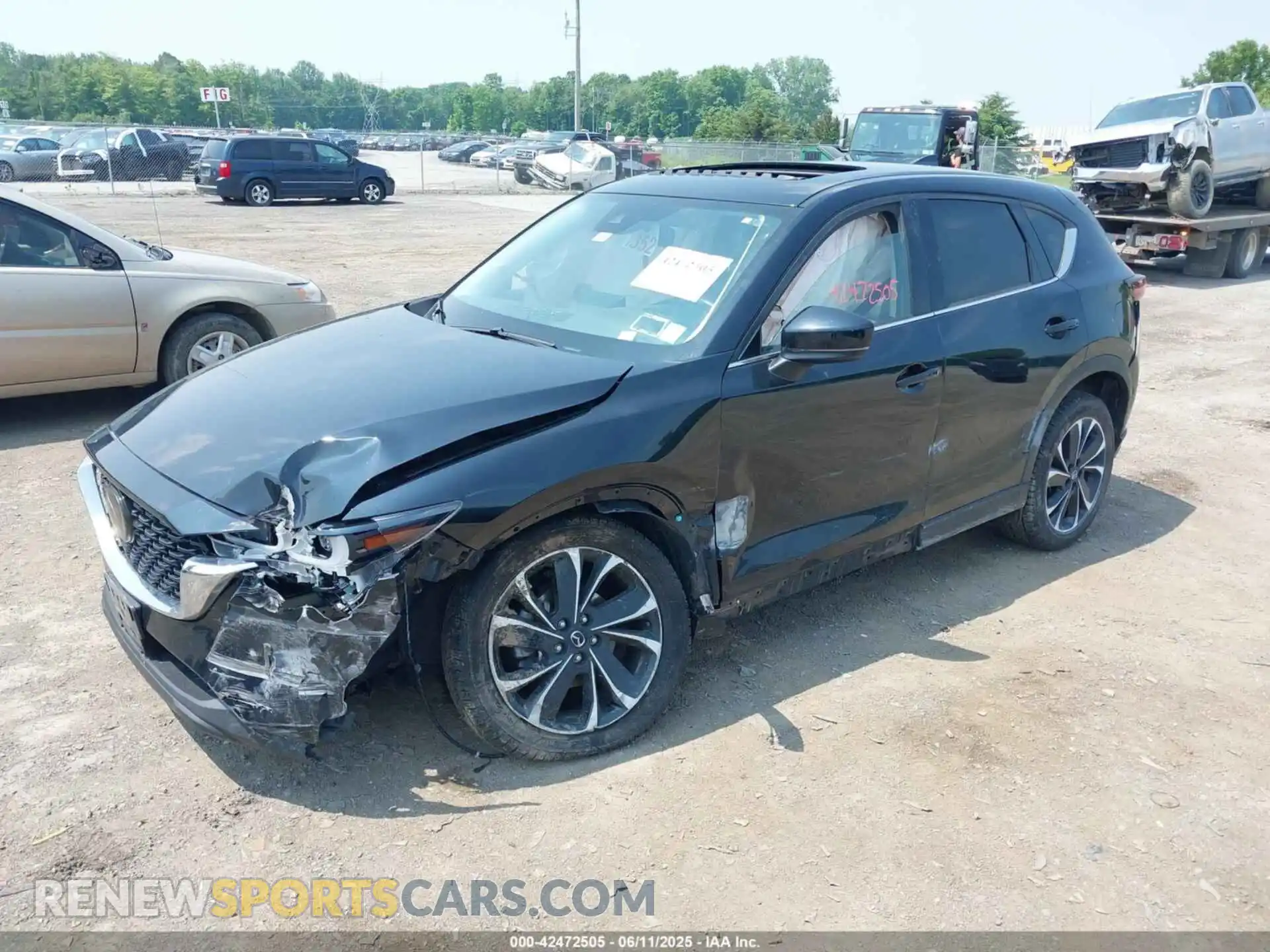 2 Photograph of a damaged car JM3KFBDM9P0101331 MAZDA CX-5 2023