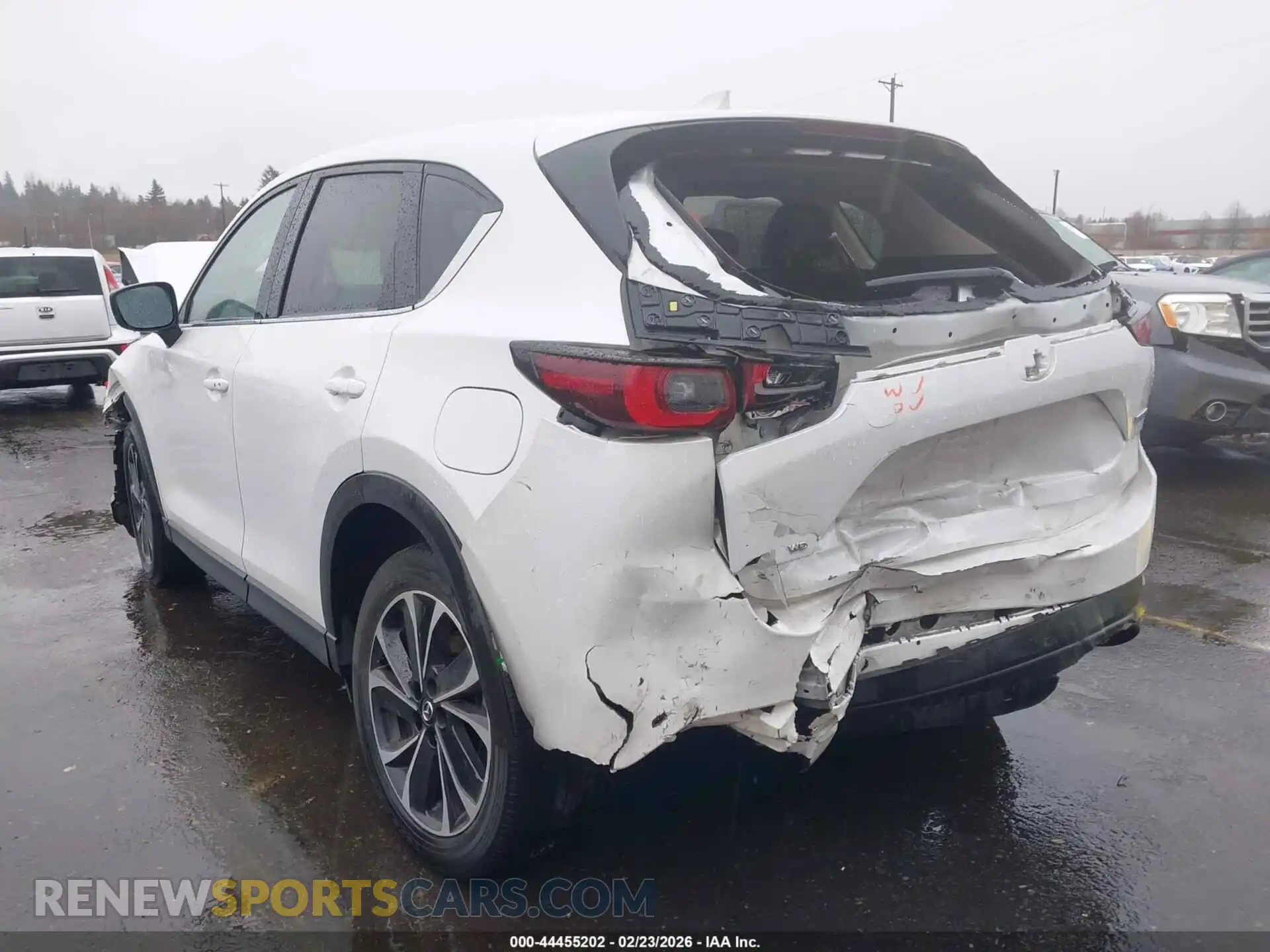 3 Photograph of a damaged car JM3KFBDMXP0108370 MAZDA CX-5 2023