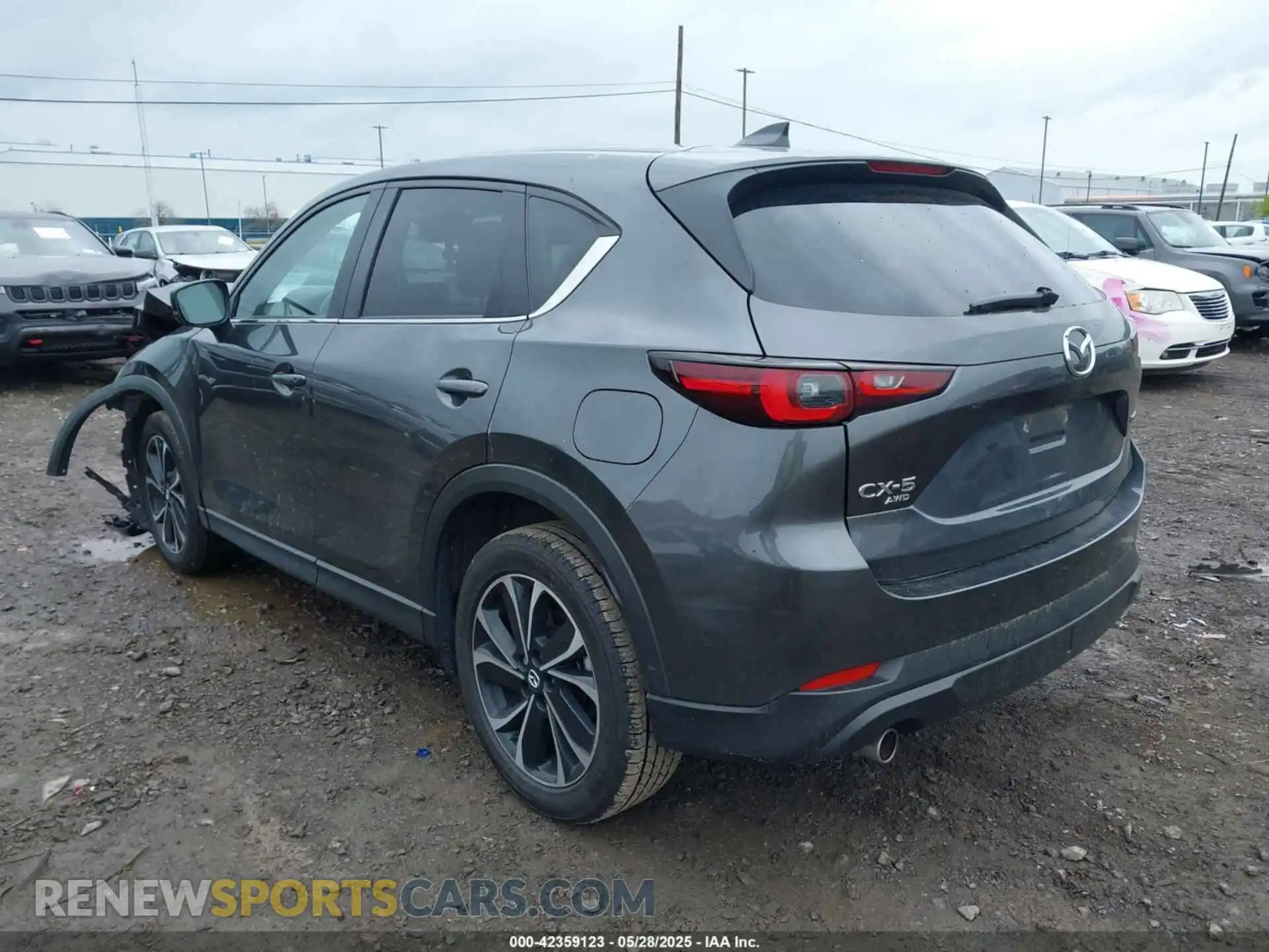 3 fotografías del automóvil dañado JM3KFBDMXP0142955 MAZDA CX-5 2023