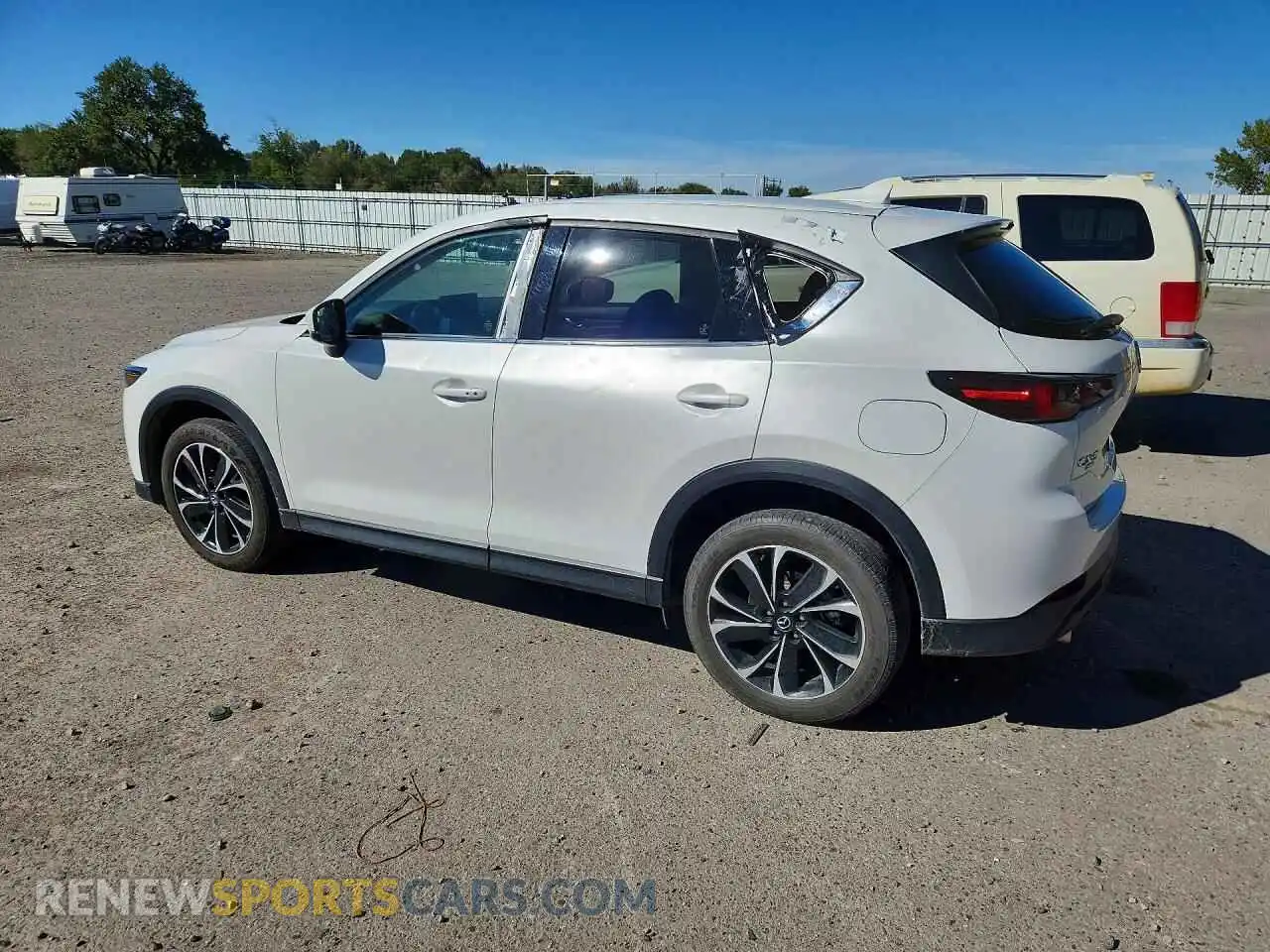 2 Фотография поврежденного автомобиля JM3KFBEM3P0134226 MAZDA CX-5 2023