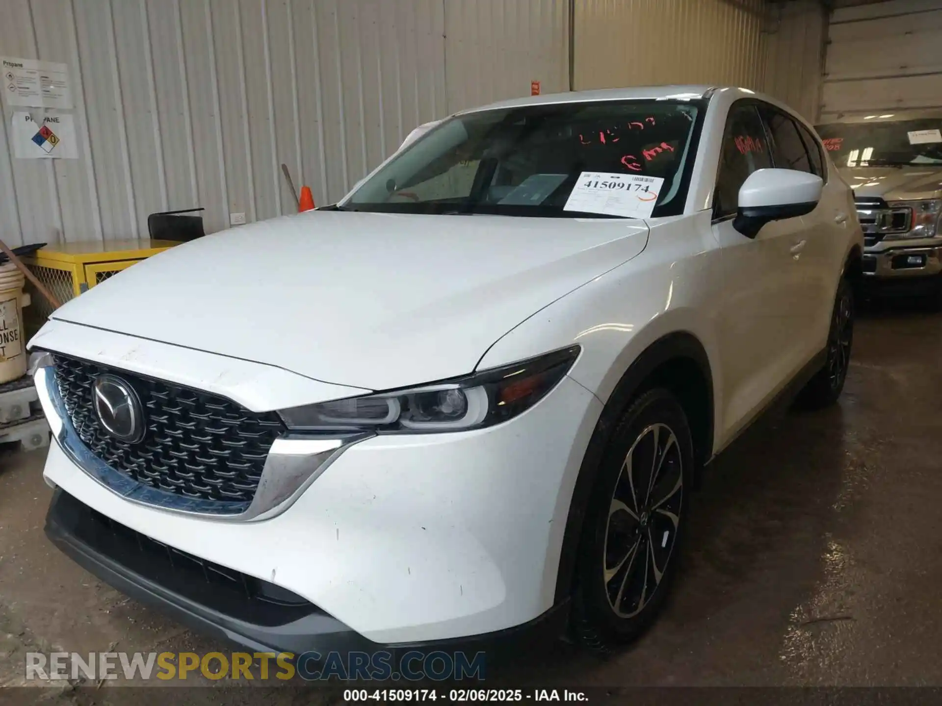 2 Photograph of a damaged car JM3KFBEM5P0258952 MAZDA CX-5 2023