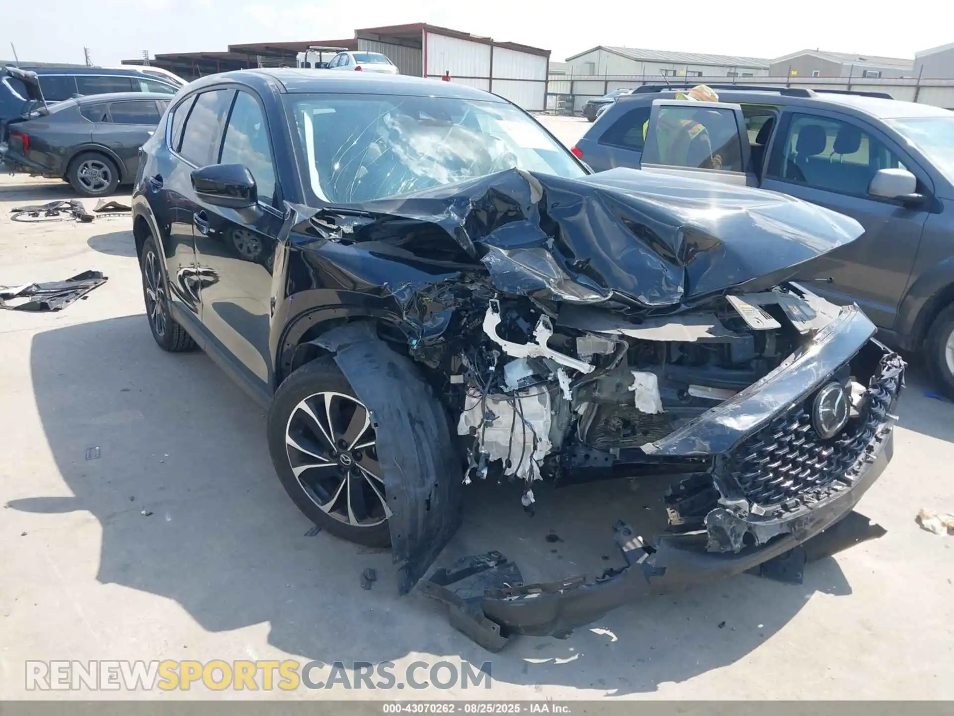 1 Photograph of a damaged car JM3KFBEM8P0123982 MAZDA CX-5 2023