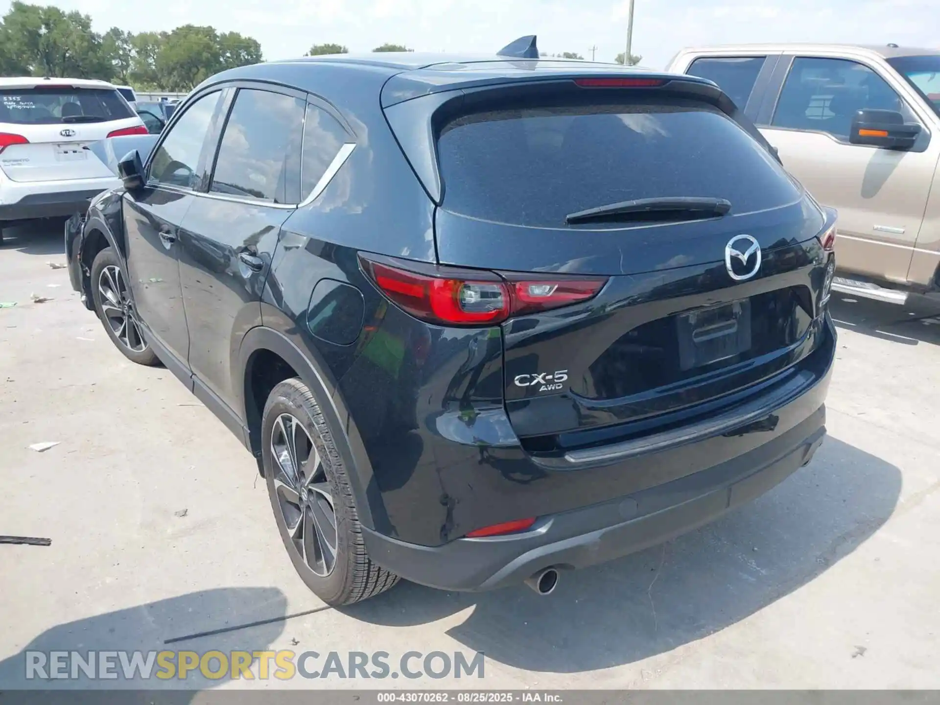 3 Photograph of a damaged car JM3KFBEM8P0123982 MAZDA CX-5 2023