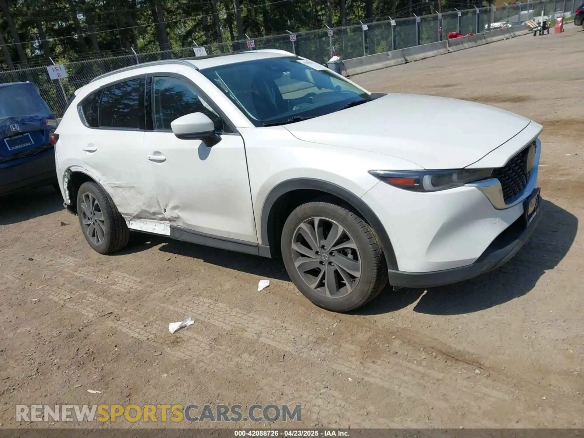 1 Photograph of a damaged car JM3KFBEM9P0132061 MAZDA CX-5 2023