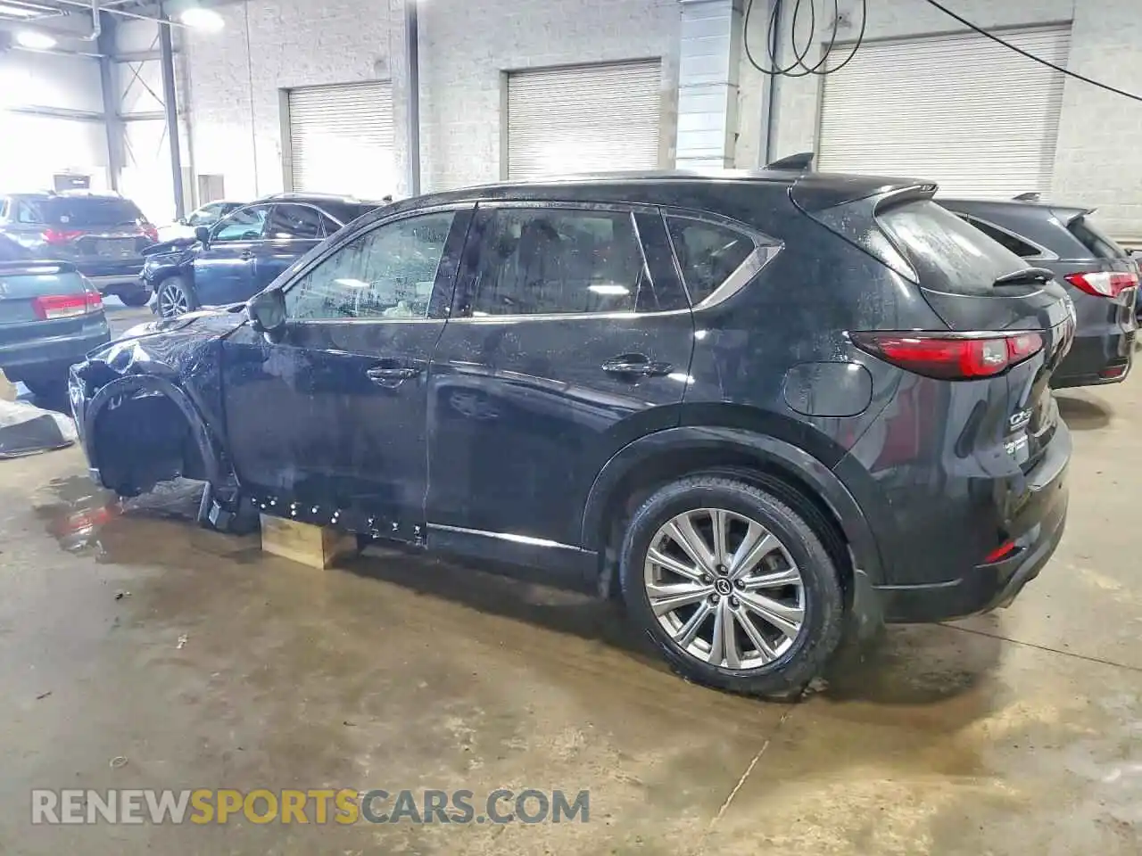 2 fotografías del automóvil dañado JM3KFBXY9P0290139 MAZDA CX-5 2023