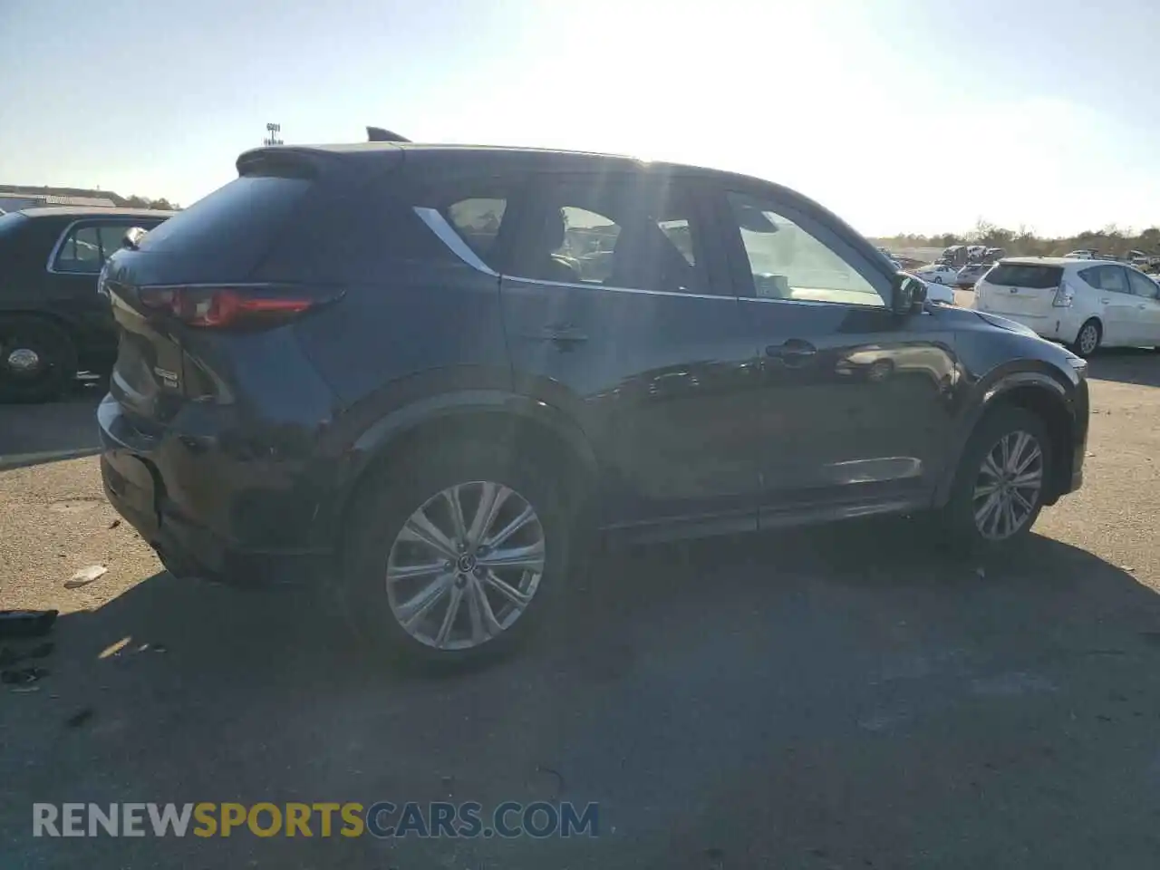 3 Photograph of a damaged car JM3KFBXYXP0130139 MAZDA CX-5 2023