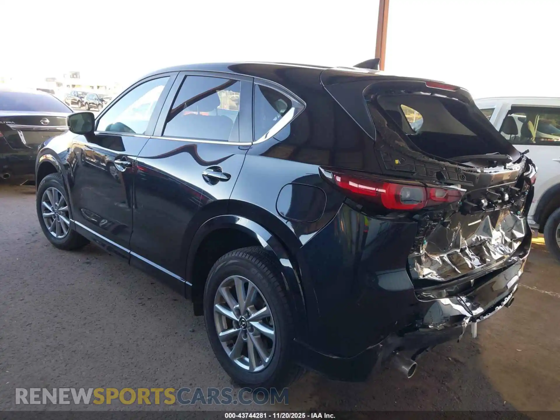 3 Фотография поврежденного автомобиля JM3KFBBL0R0445711 MAZDA CX-5 2024