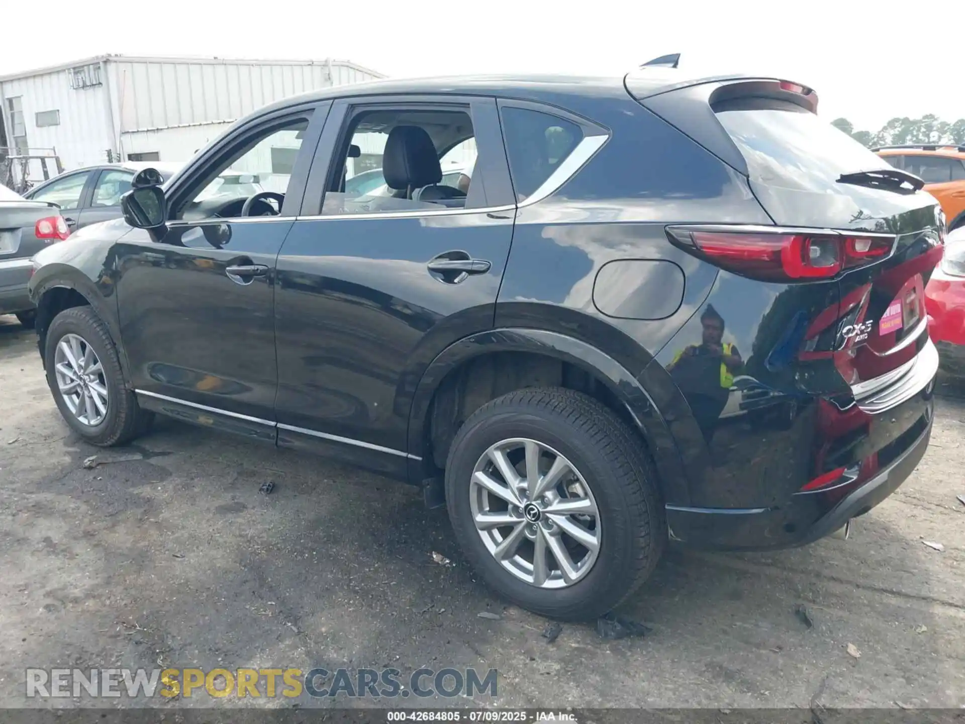 3 Photograph of a damaged car JM3KFBBL1R0448715 MAZDA CX-5 2024