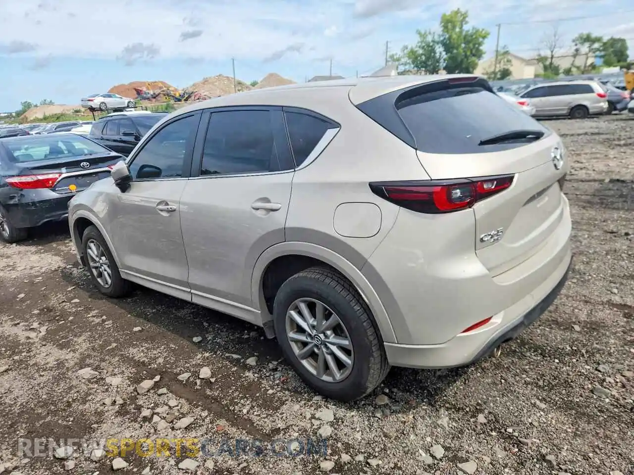 2 Фотография поврежденного автомобиля JM3KFBBL1R0496537 MAZDA CX-5 2024