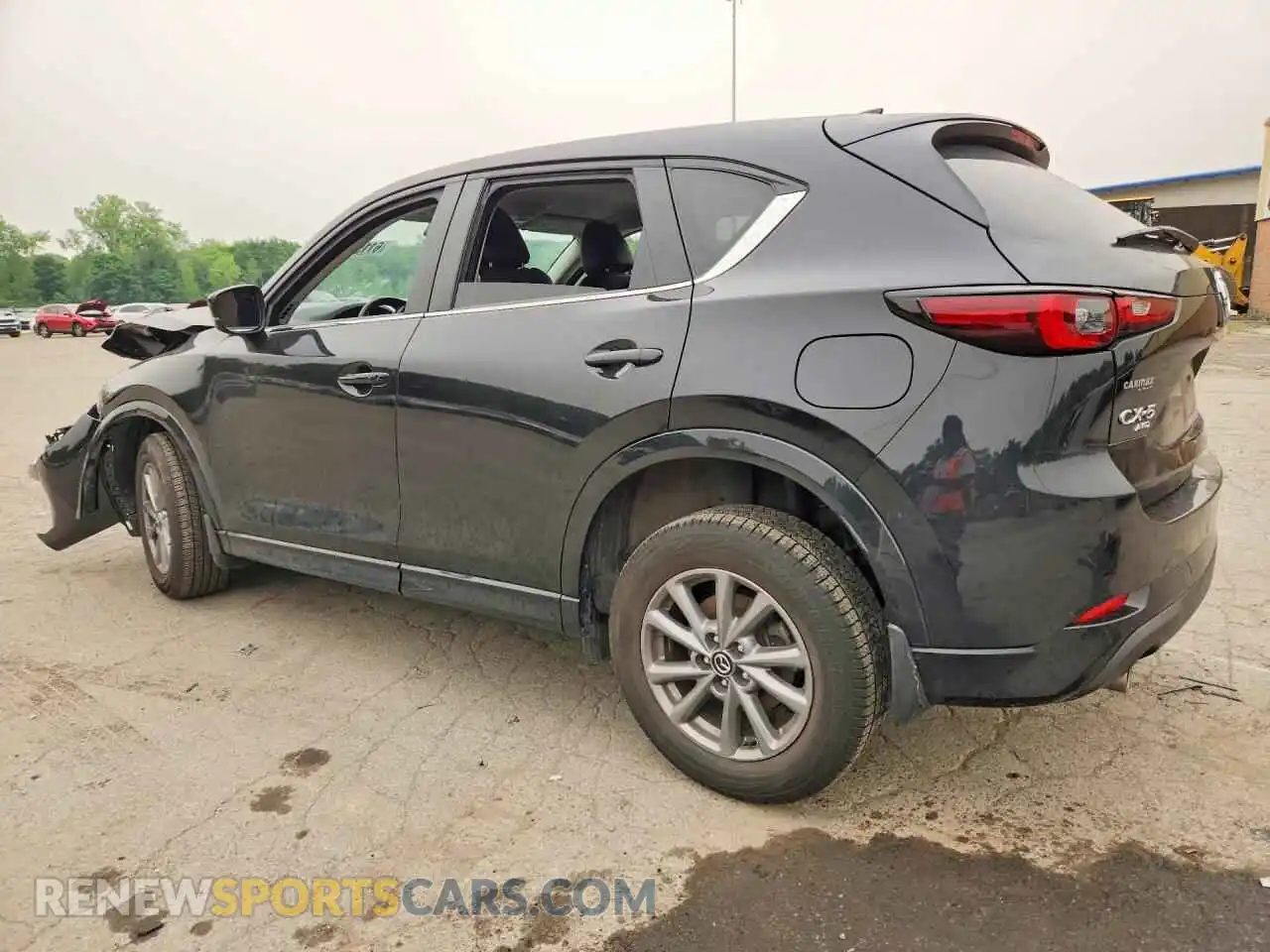 2 fotografías del automóvil dañado JM3KFBBL2R0492528 MAZDA CX-5 2024