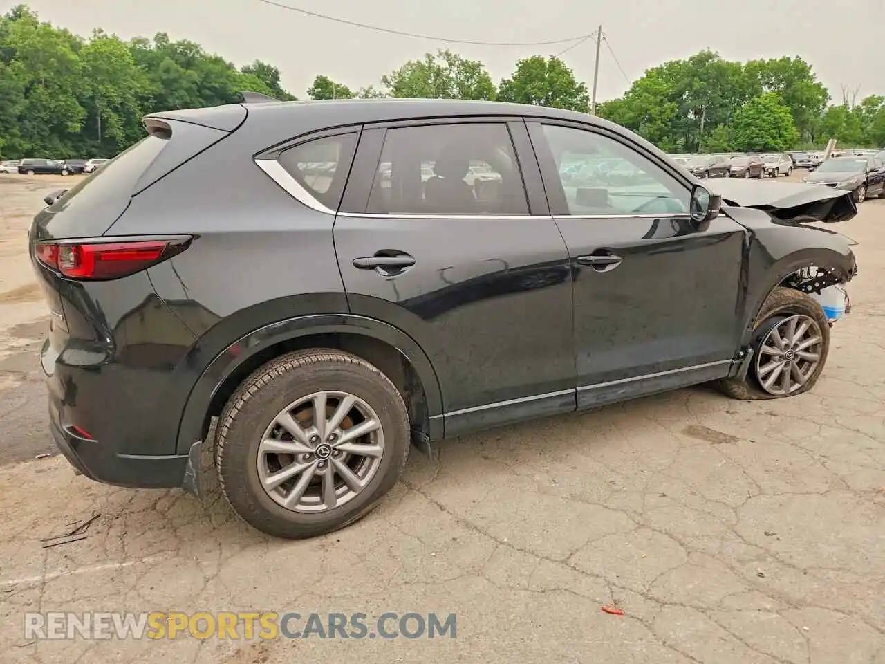 3 fotografías del automóvil dañado JM3KFBBL2R0492528 MAZDA CX-5 2024